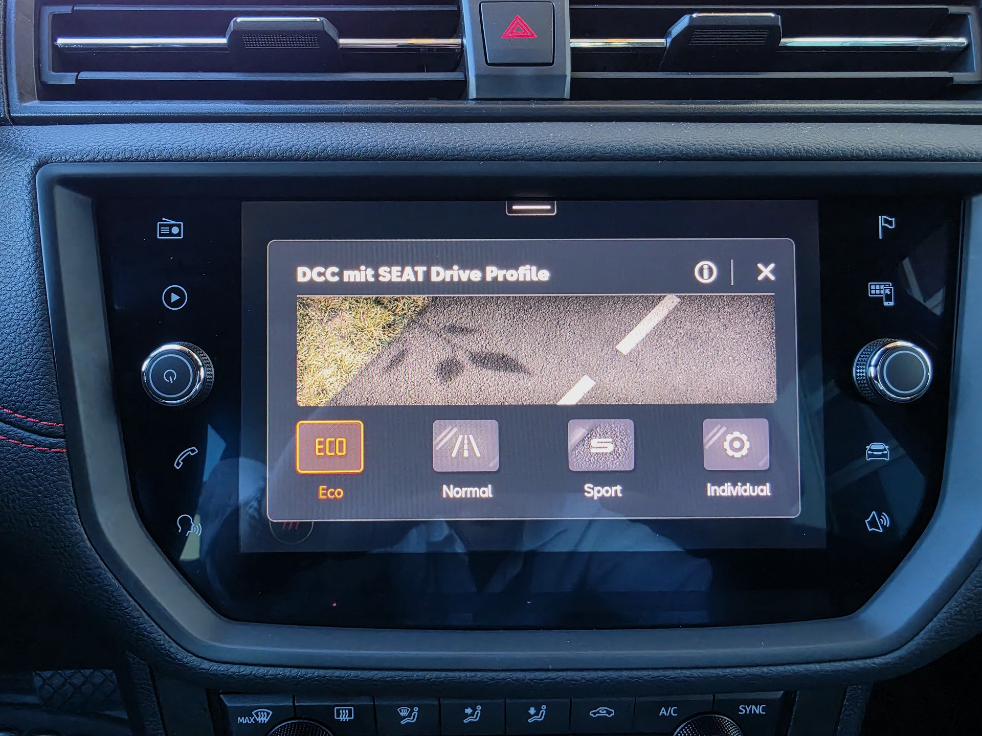 SEAT Ibiza 1.0 EcoTSI FR DSG-image-12