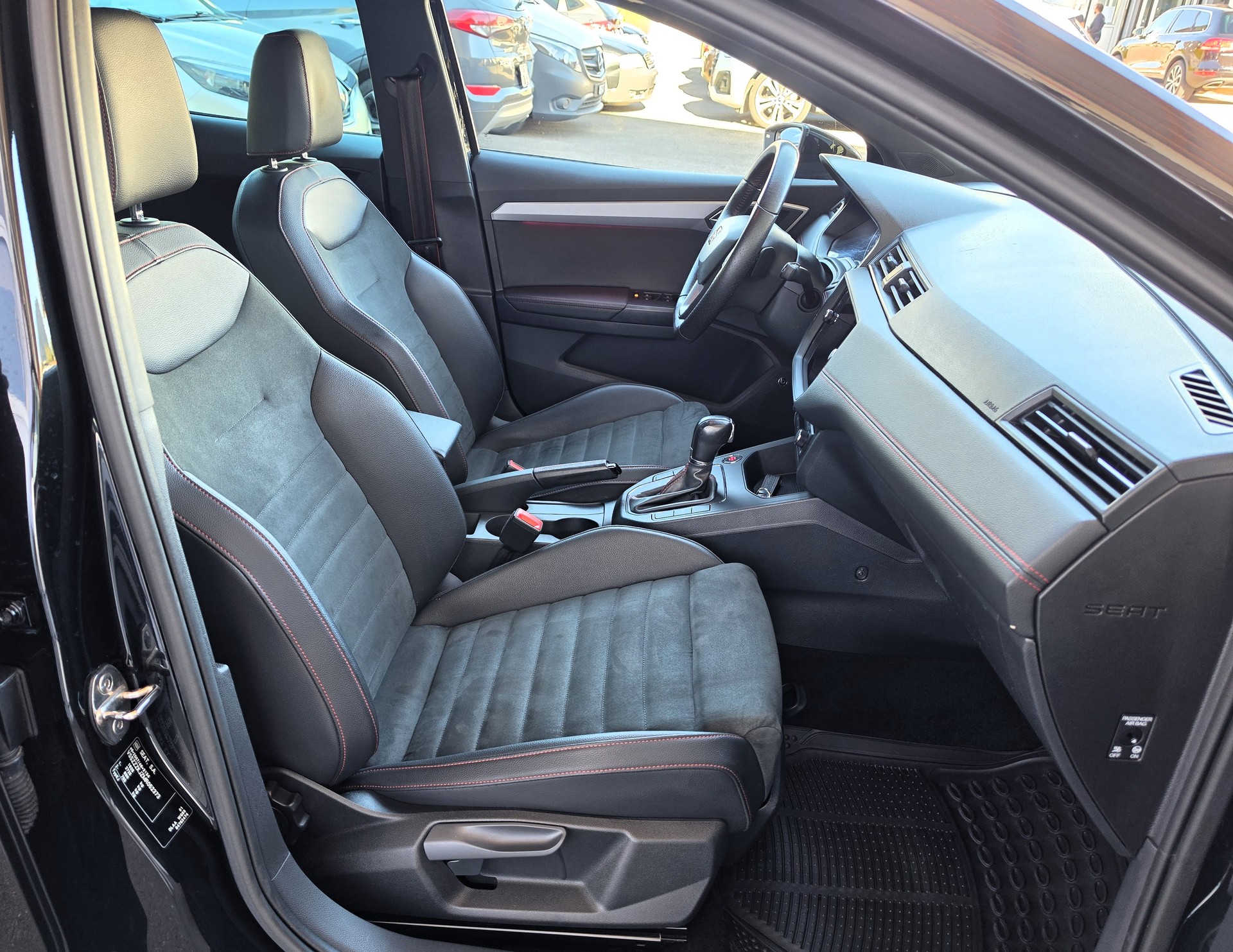 SEAT Ibiza 1.0 EcoTSI FR DSG-image-5