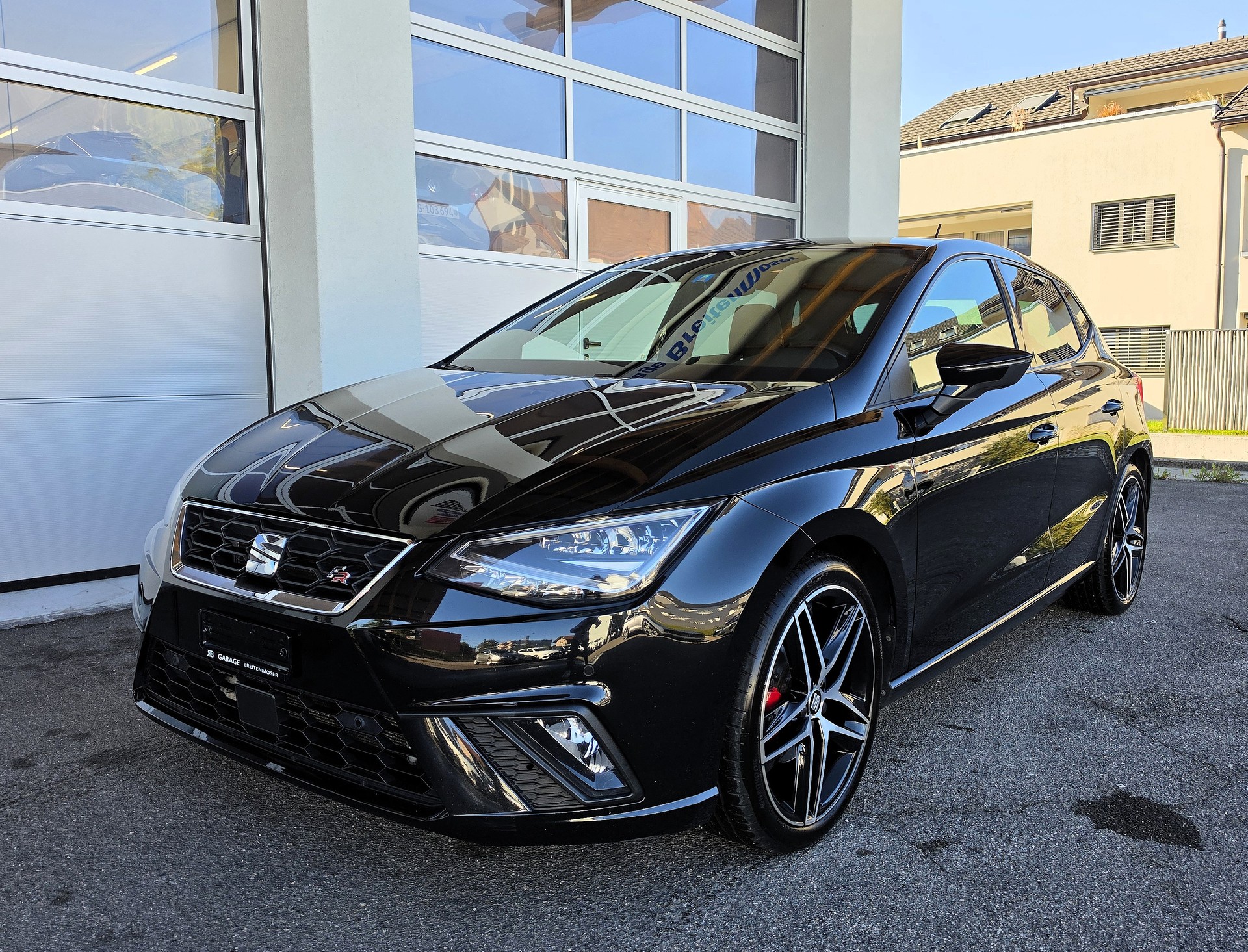 SEAT Ibiza 1.0 EcoTSI FR DSG-image-1
