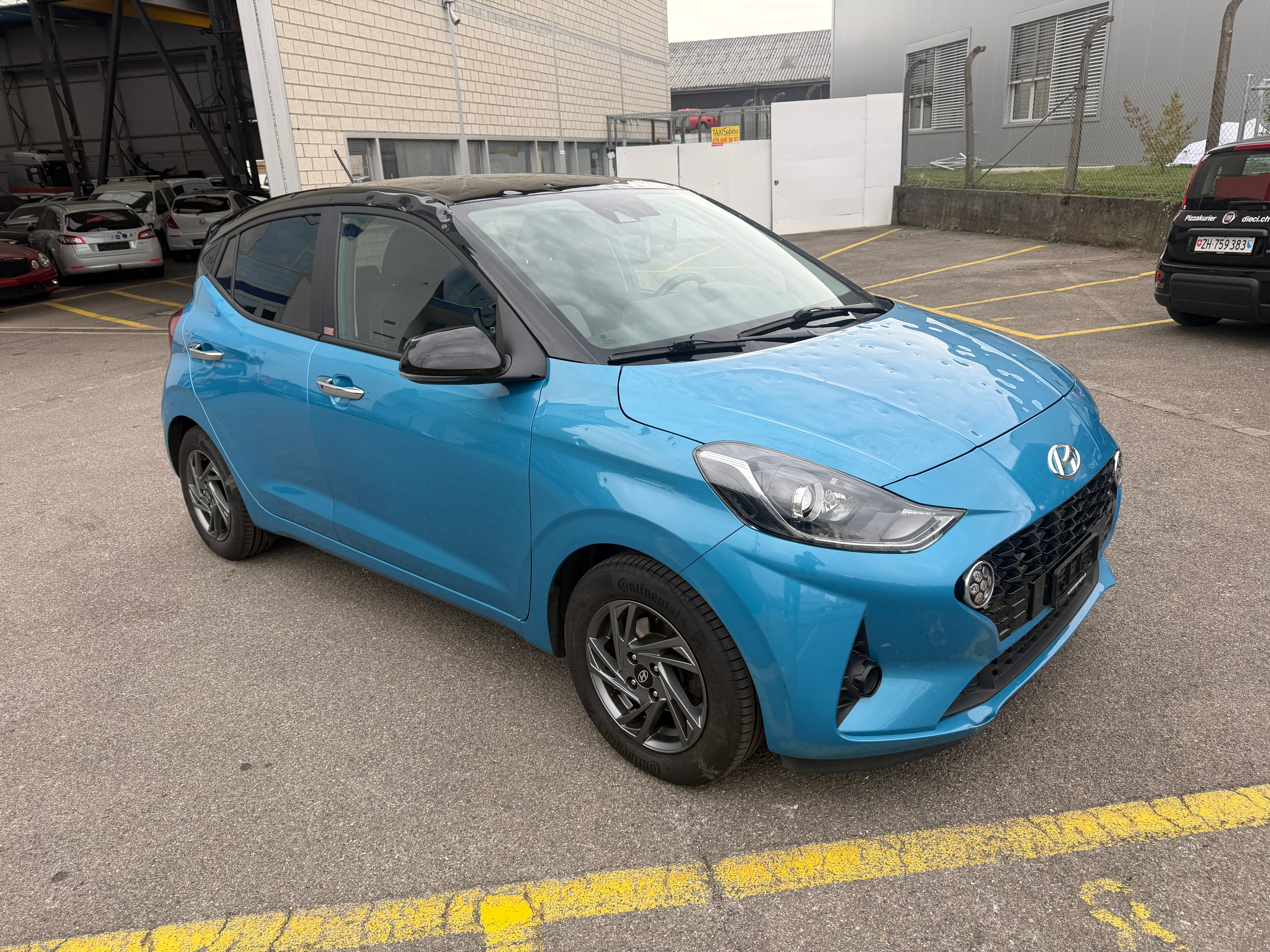 Car photo