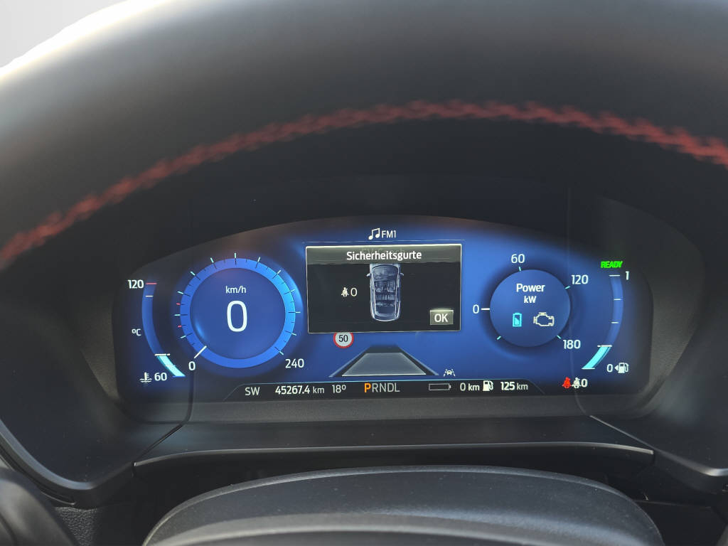 FORD Kuga 2.5 Plug-in Hybrid ST-Line X-image-10