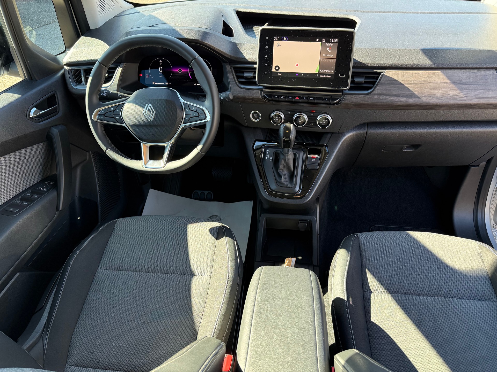 RENAULT Kangoo 1.3 TCe 130 PF Techno EDC-image-8