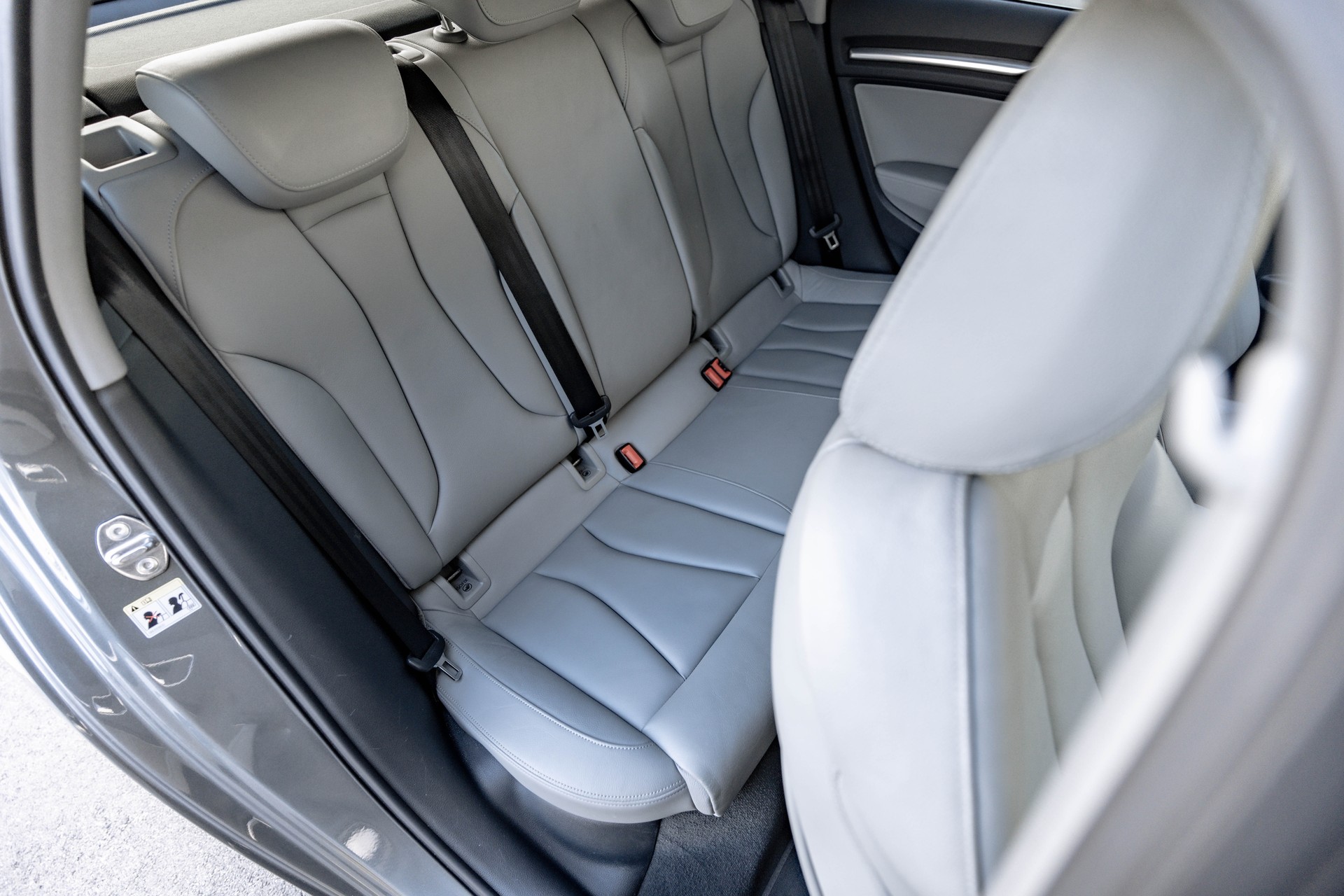 AUDI A3 Sportback 2.0 TDI Design S-tronic quattro * FRISCH AB MFK * TRAUMHAFTE AUSSTATTUNG *-image-20