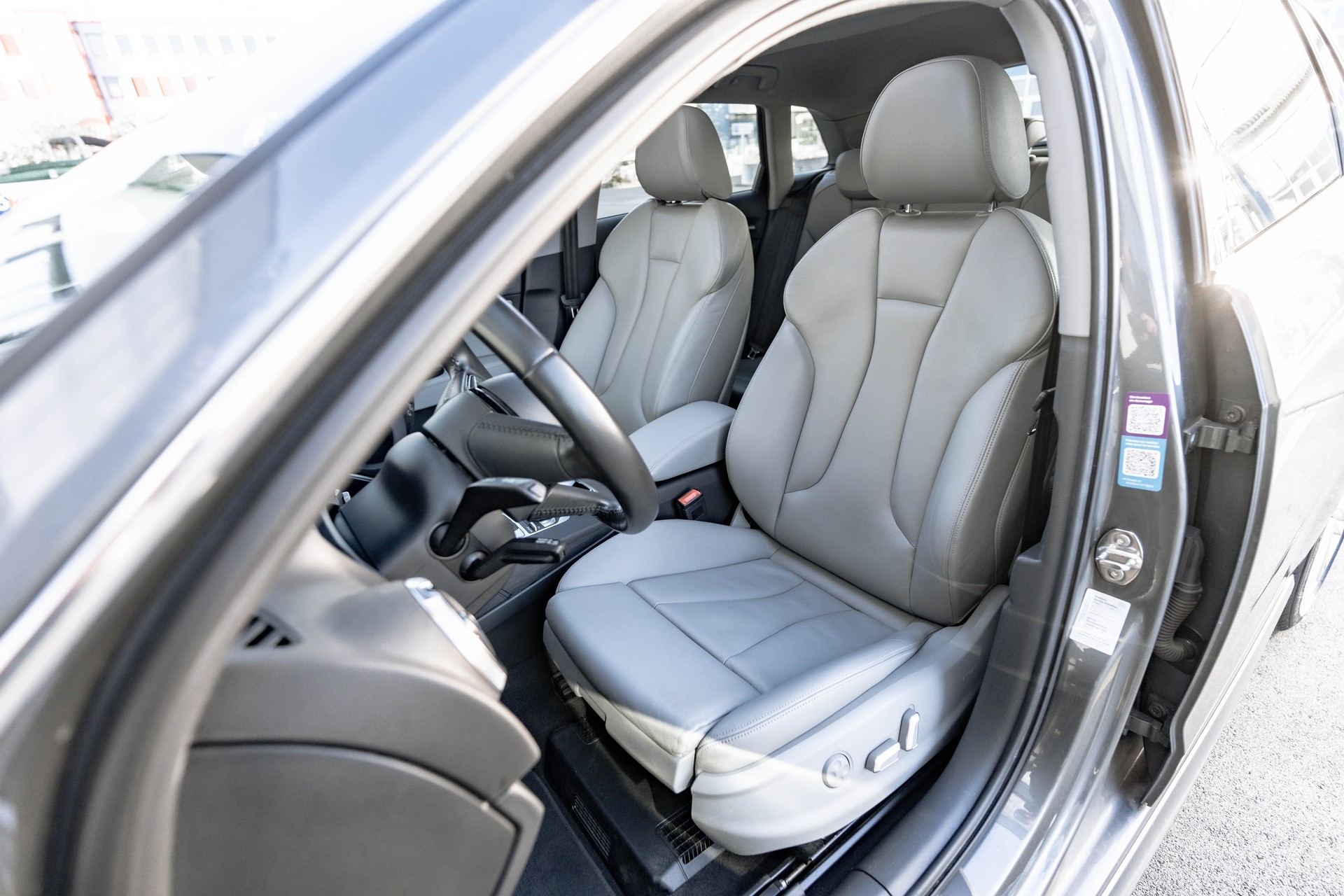AUDI A3 Sportback 2.0 TDI Design S-tronic quattro * FRISCH AB MFK * TRAUMHAFTE AUSSTATTUNG *-image-13