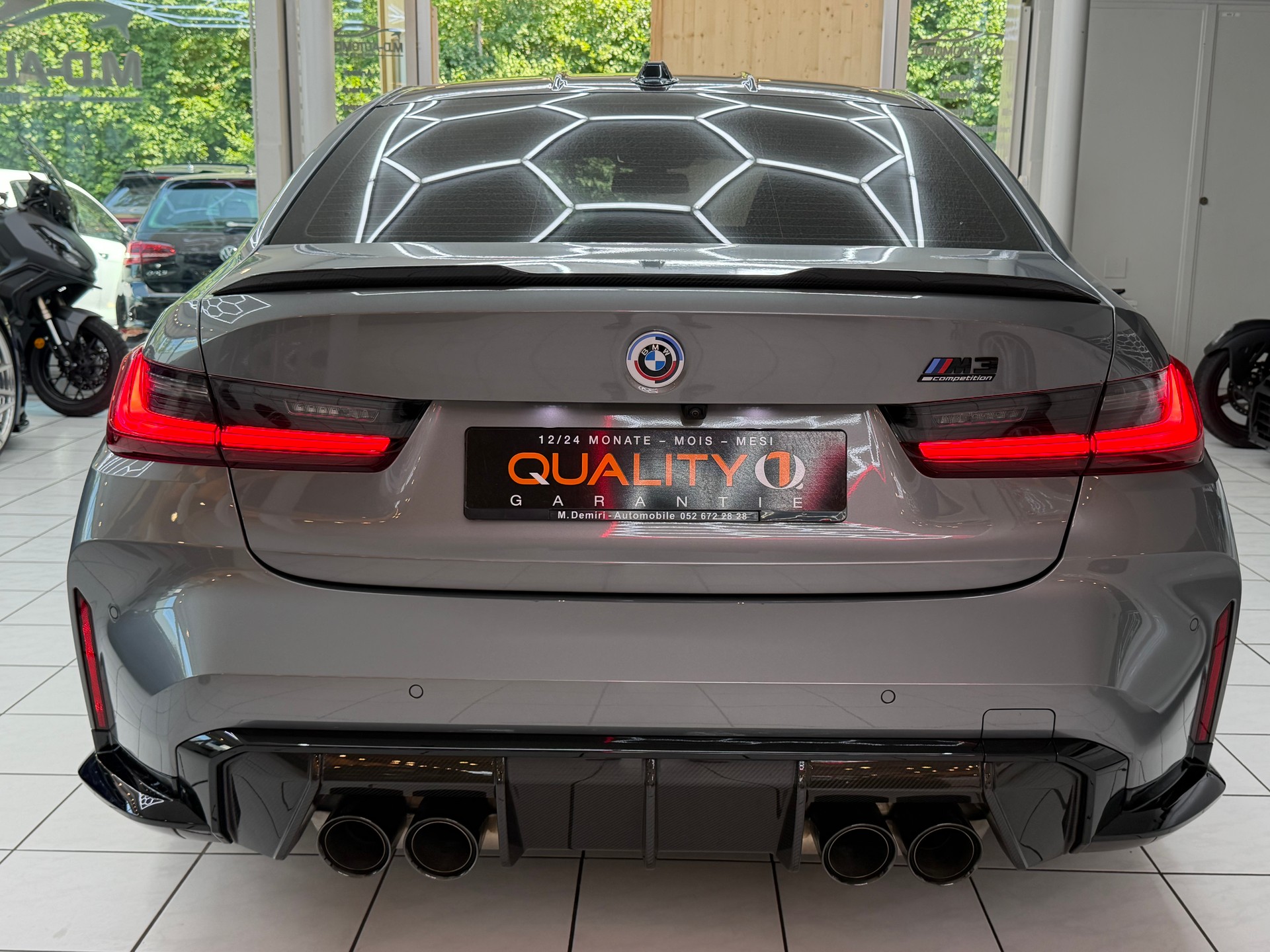 BMW M3 Competition xDrive-image-8