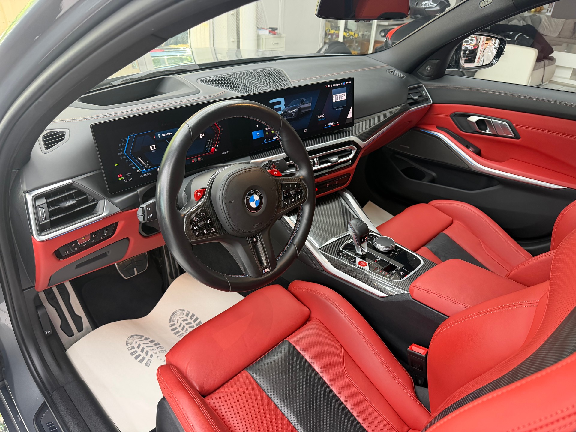 BMW M3 Competition xDrive-image-10