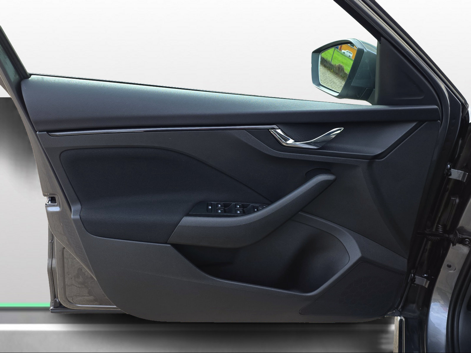 SKODA Kamiq 1.0 TSI Dynamic DSG-image-9