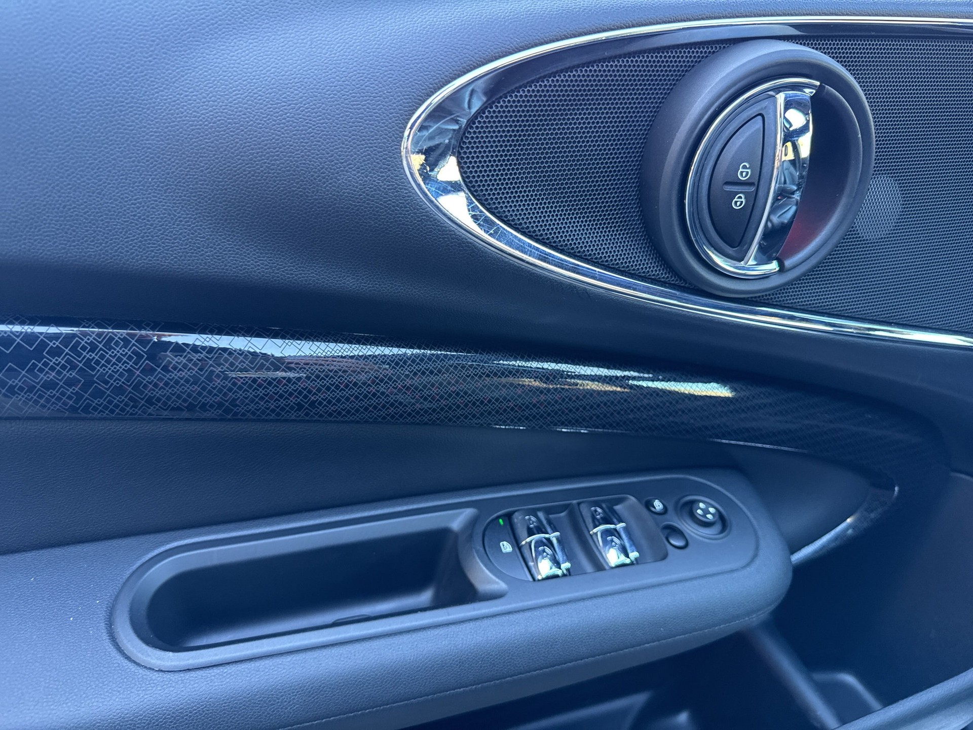 MINI Clubman Cooper S ALL4 Steptronic-image-16