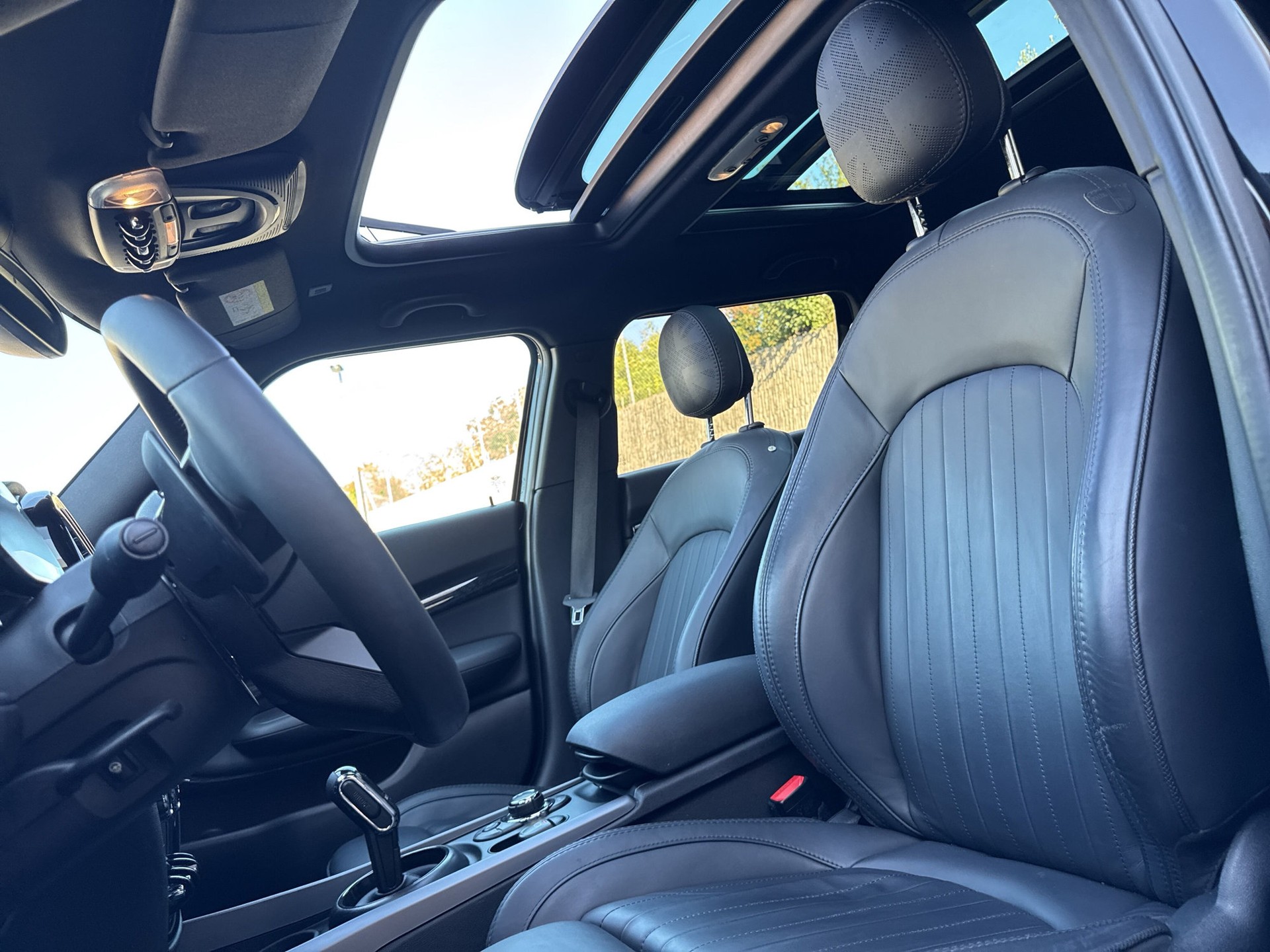 MINI Clubman Cooper S ALL4 Steptronic-image-9