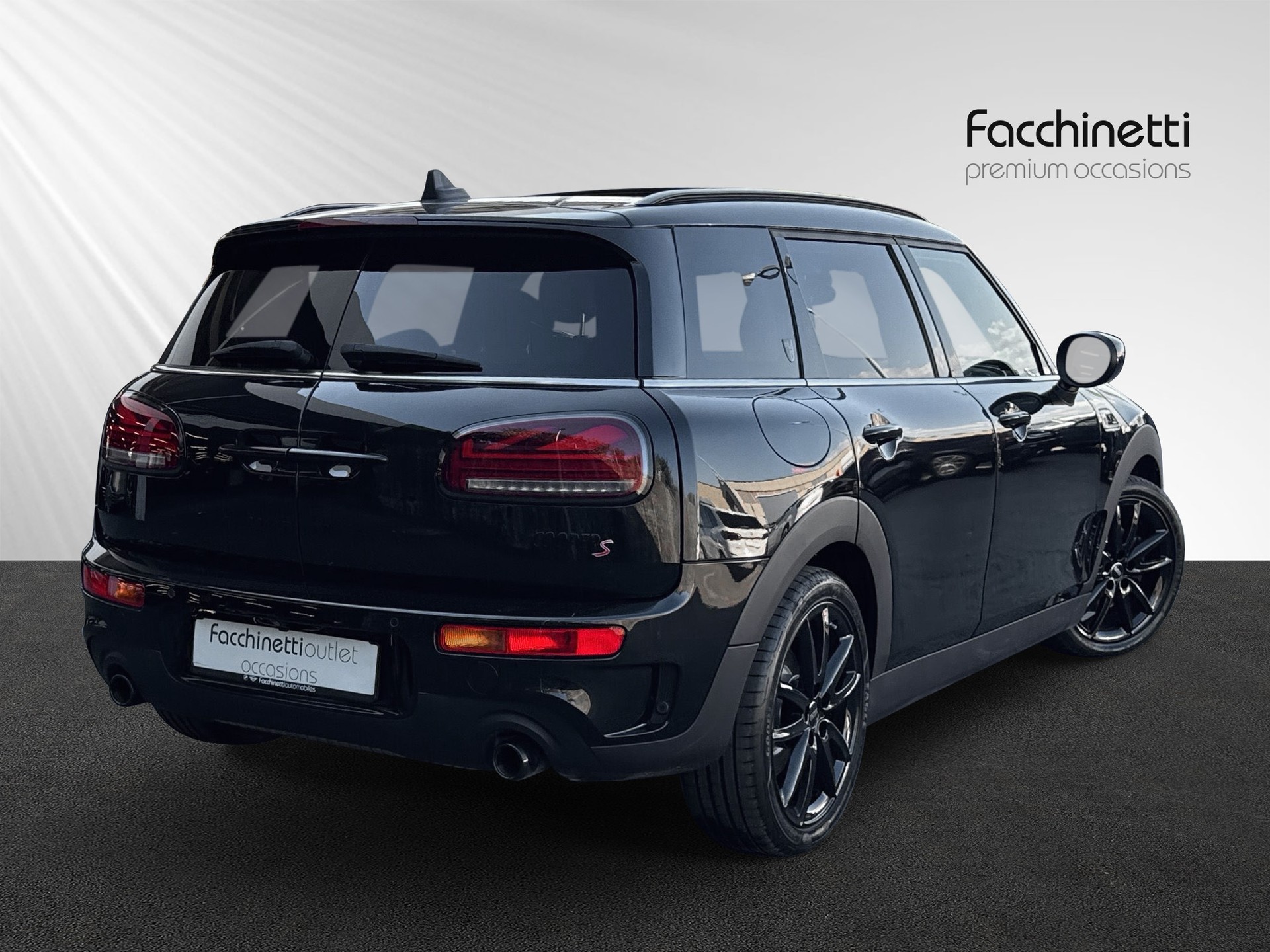 MINI Clubman Cooper S ALL4 Steptronic-image-2