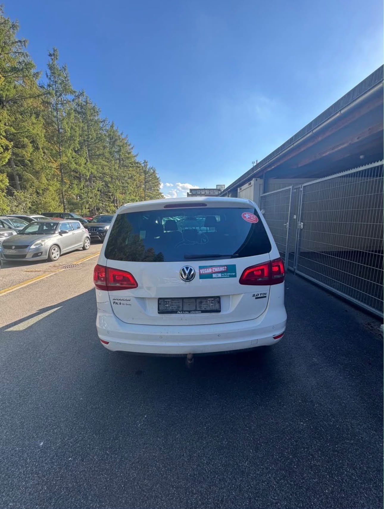 VW Sharan 2.0 TDI BMT Highline 4Motion-image-4