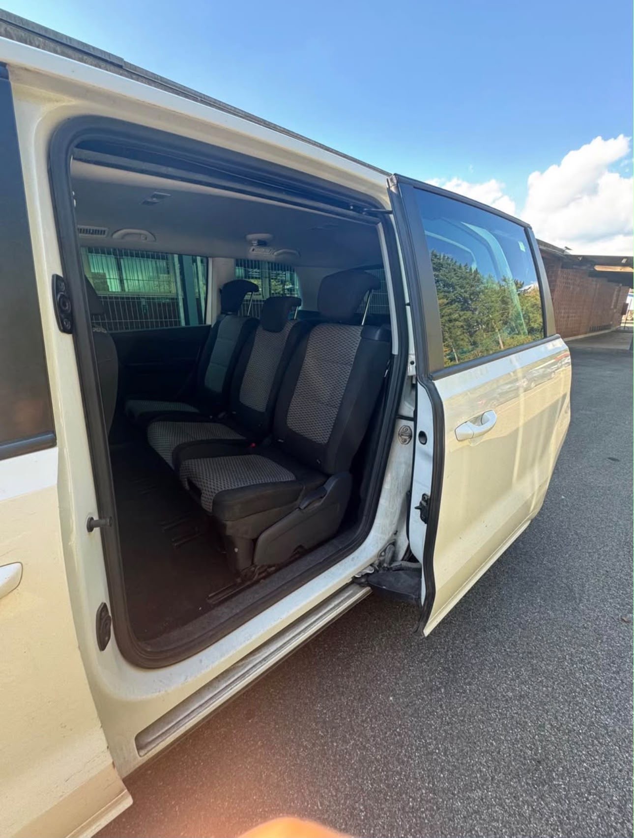 VW Sharan 2.0 TDI BMT Highline 4Motion-image-7