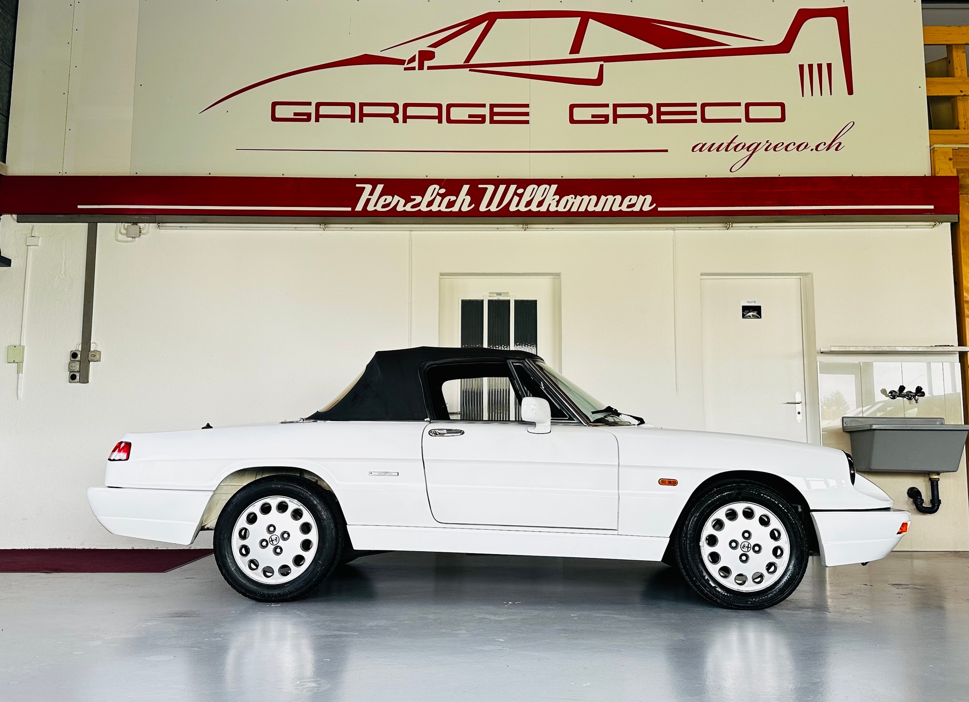 ALFA ROMEO Spider 2.0 "BIANCO FREDDO"-image-2