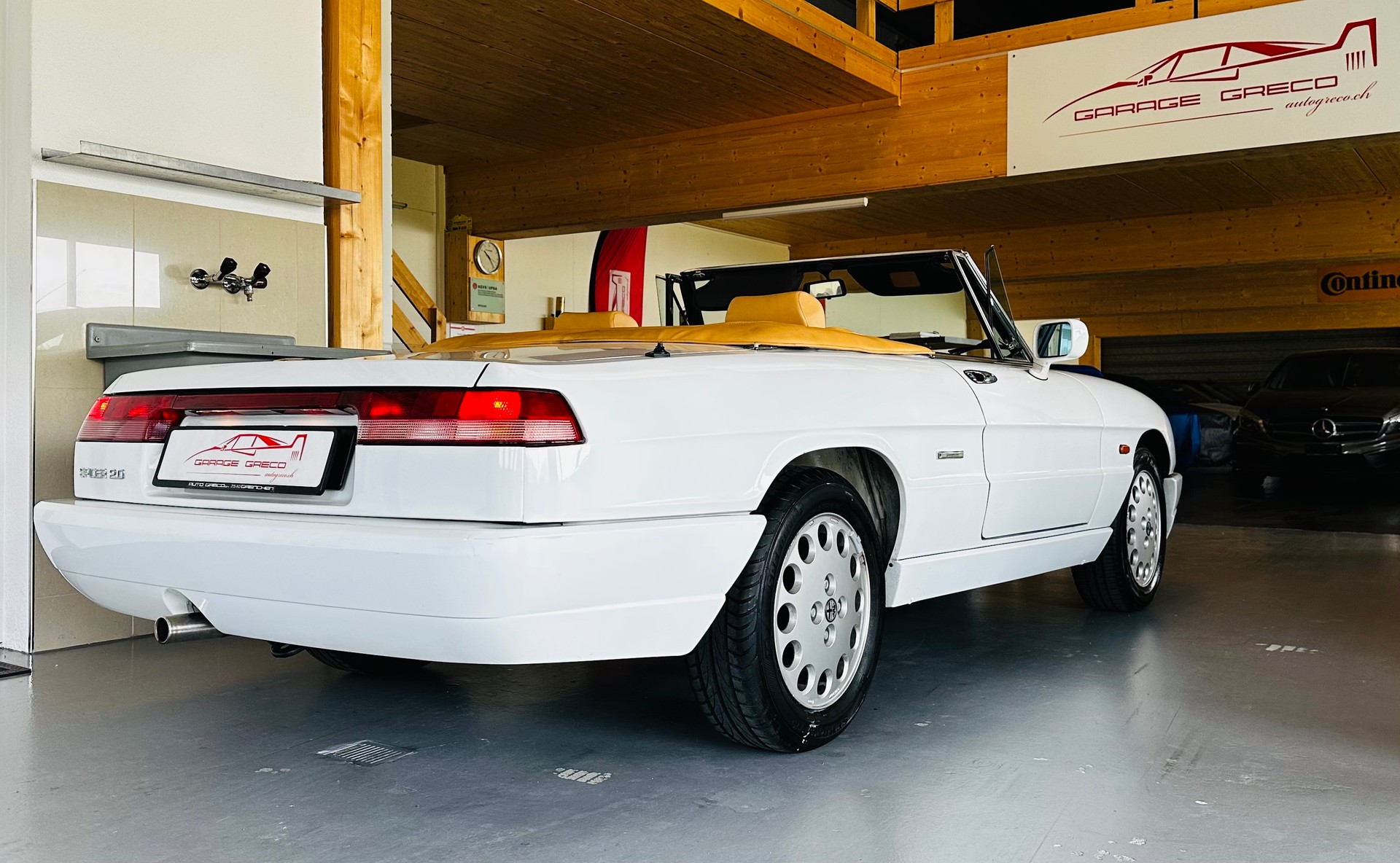 ALFA ROMEO Spider 2.0 "BIANCO FREDDO"-image-6