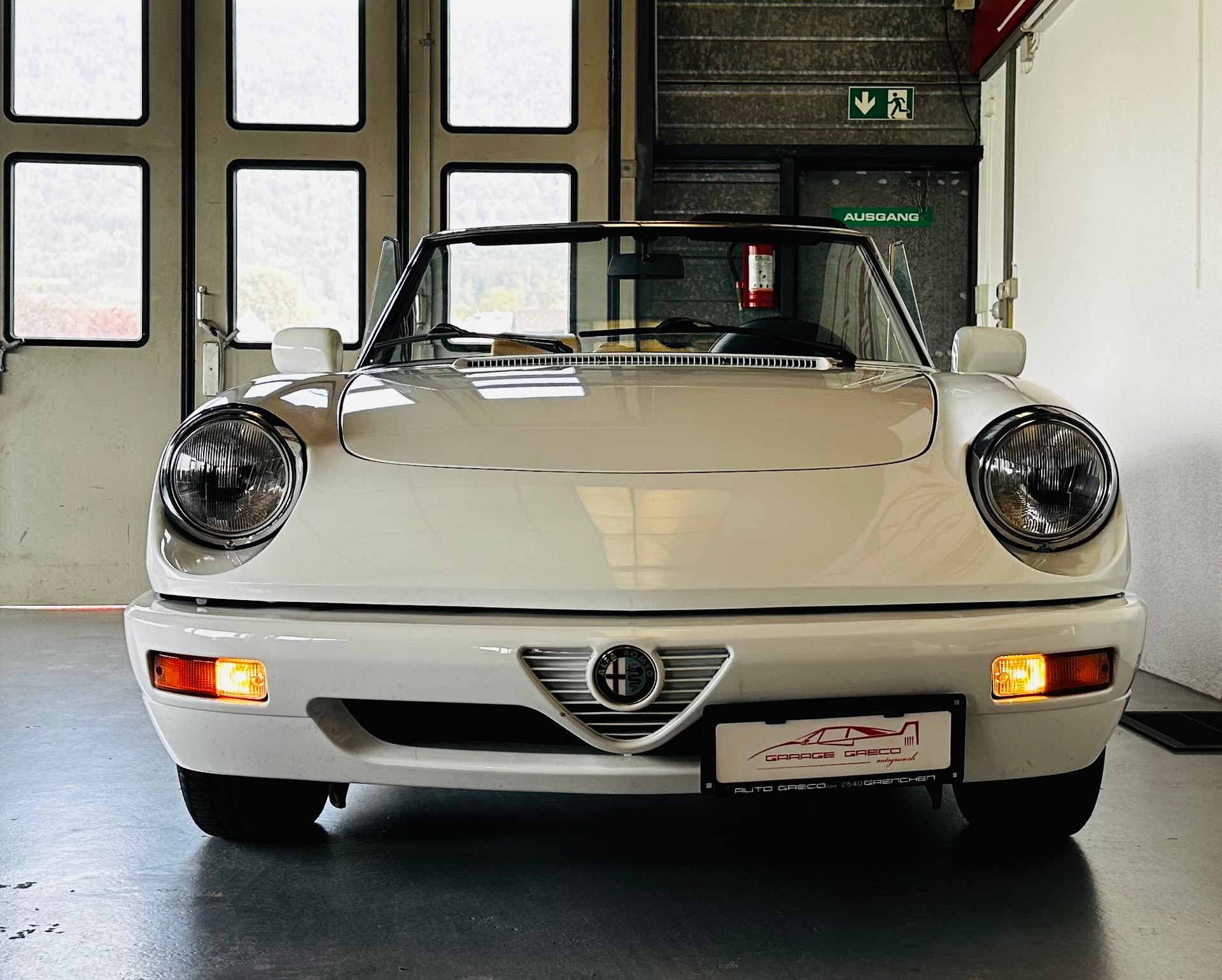 ALFA ROMEO Spider 2.0 "BIANCO FREDDO"-image-4