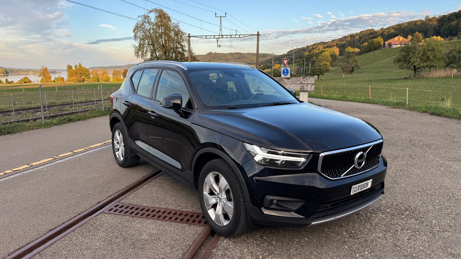 VOLVO 2.0 B4 MH Momentum AWD-image-2