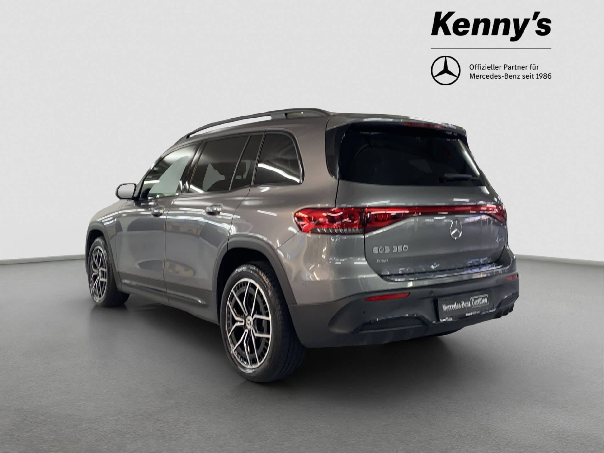 MERCEDES-BENZ EQB 350 AMG Line 4MATIC-image-3