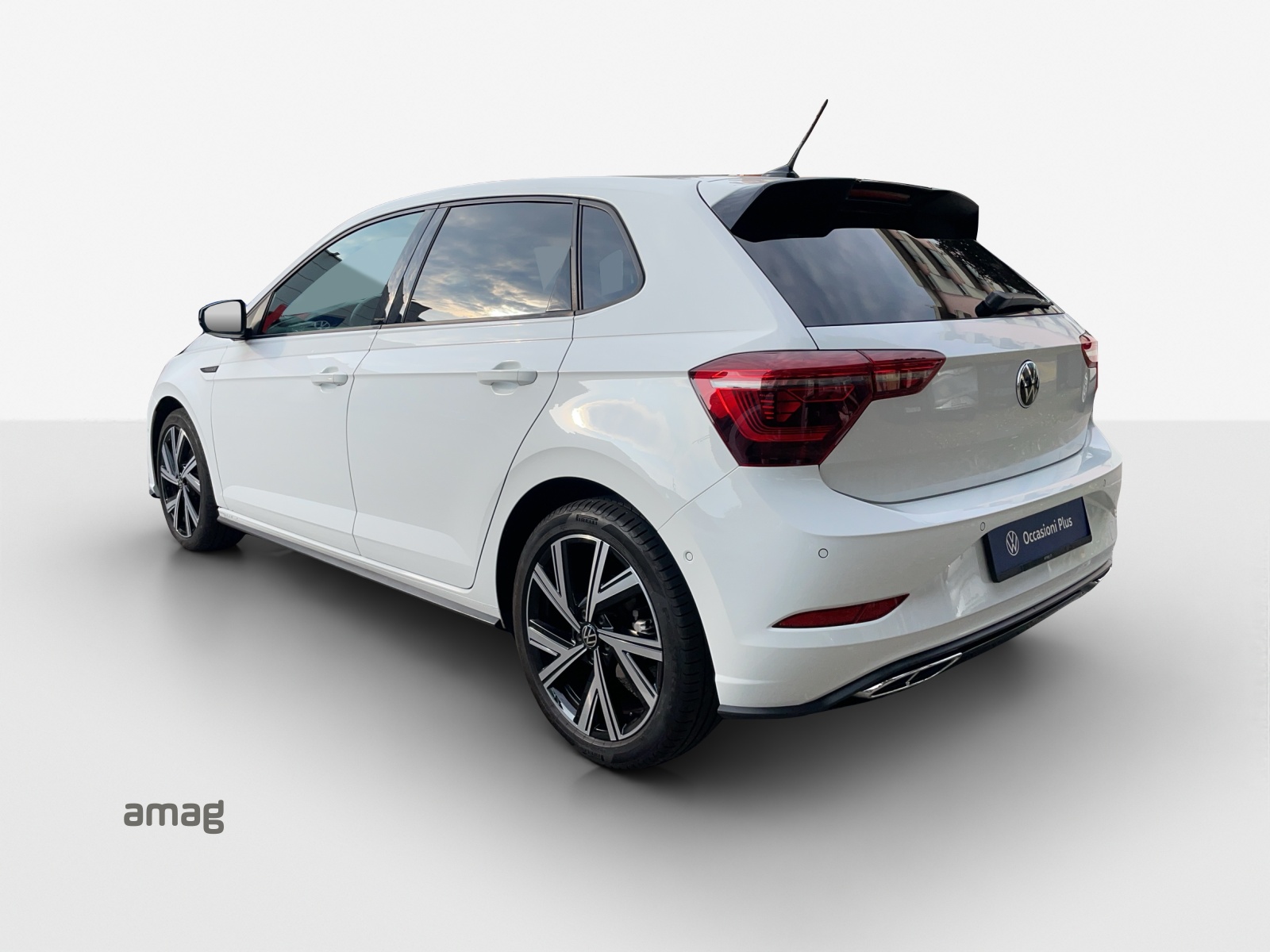 VW Polo 1.0 TSI R-Line DSG-image-2