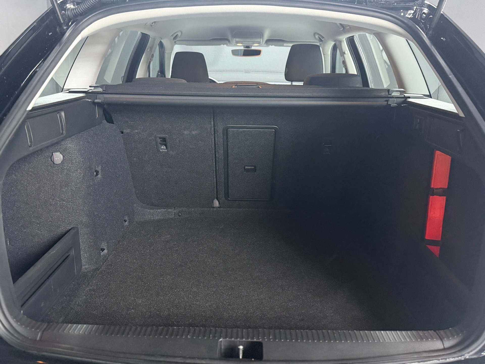 SKODA Octavia Combi 1.4 TSI Style DSG-image-6
