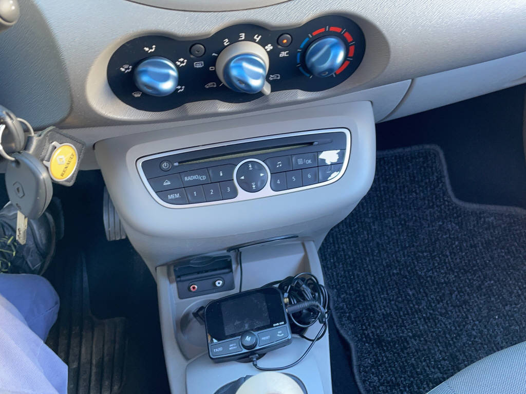 RENAULT Twingo Expression-image-15