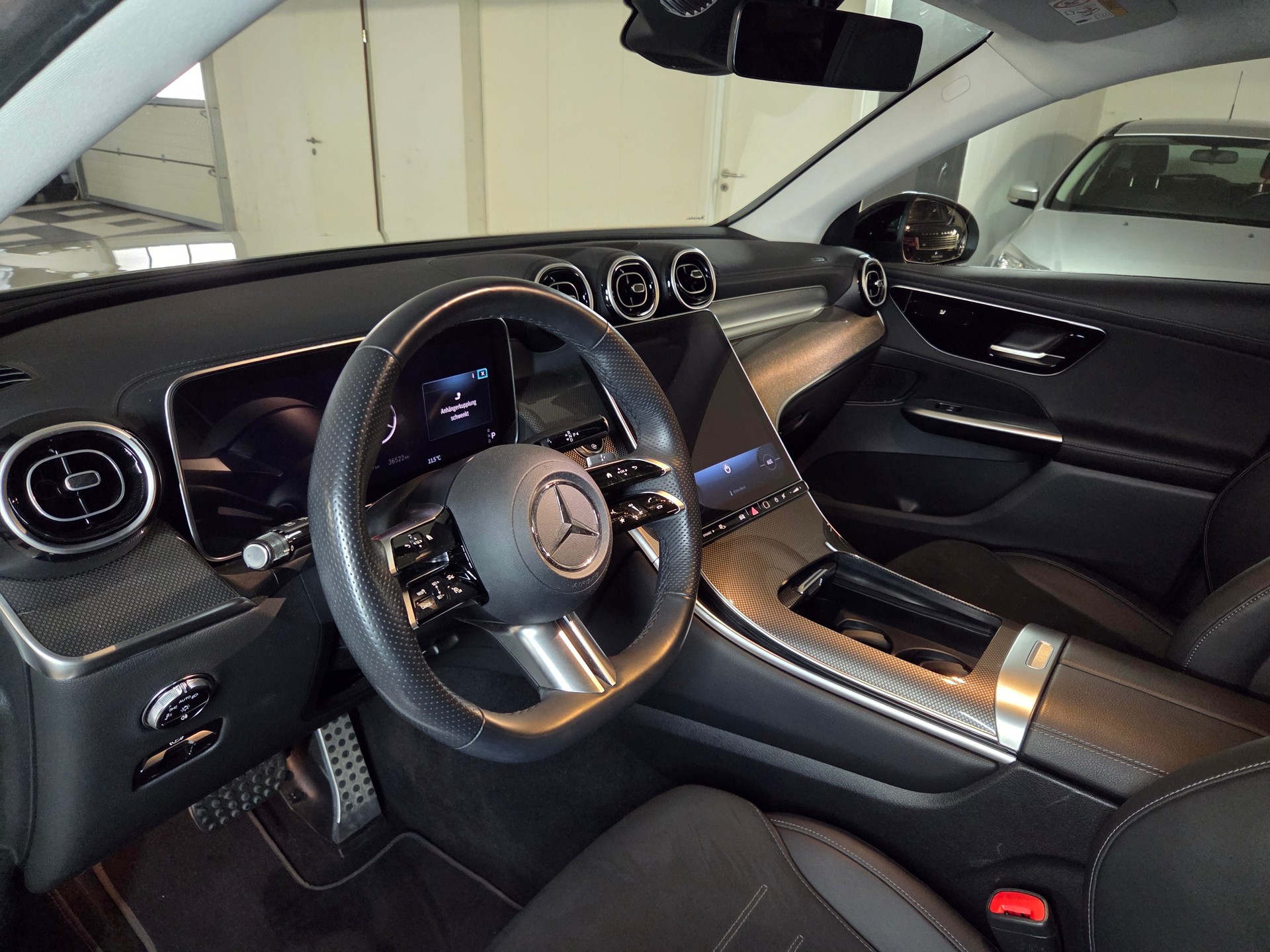 MERCEDES-BENZ GLC Coupé 220 d 4Matic 9G-Tronic-image-9