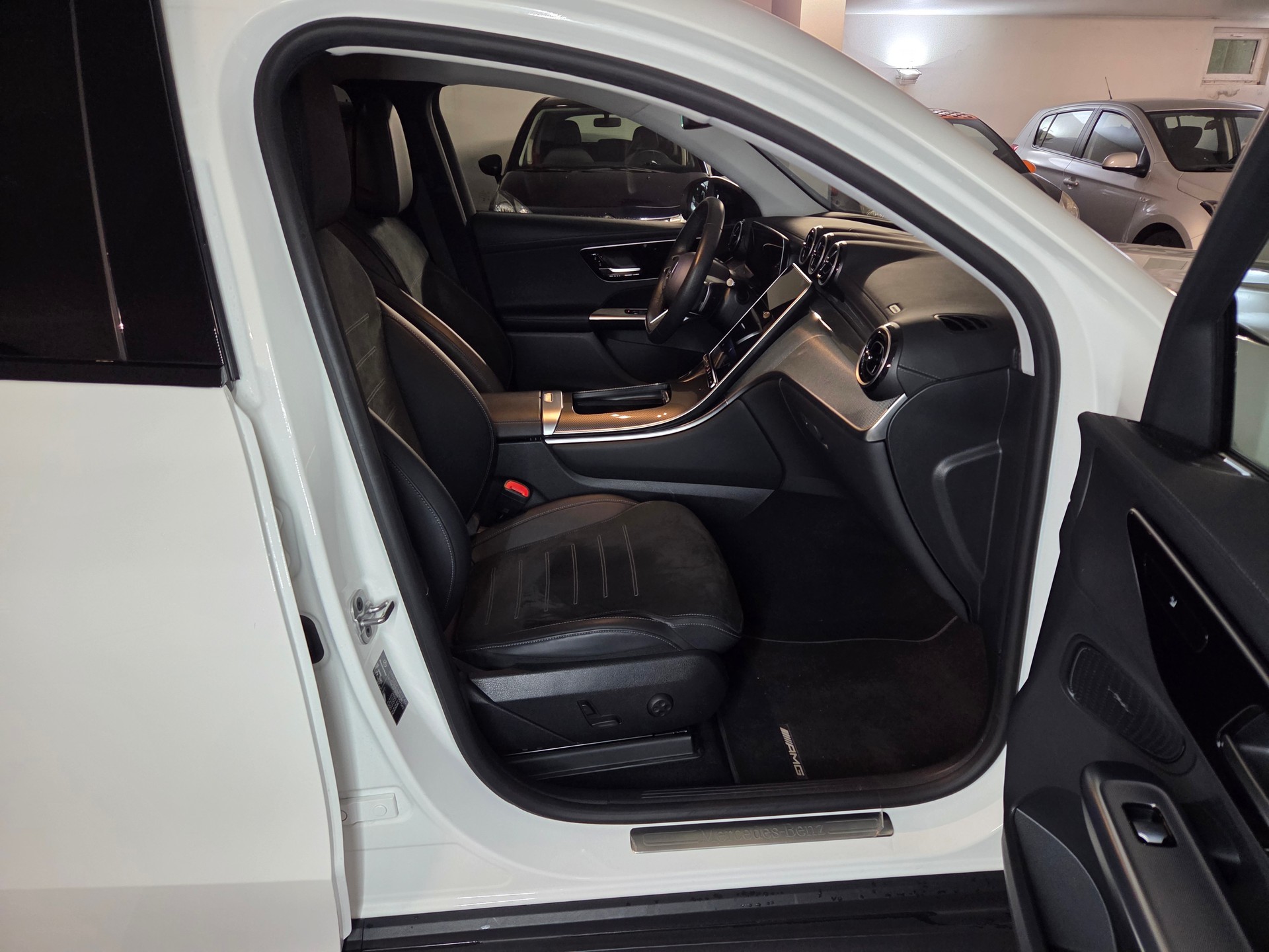MERCEDES-BENZ GLC Coupé 220 d 4Matic 9G-Tronic-image-14