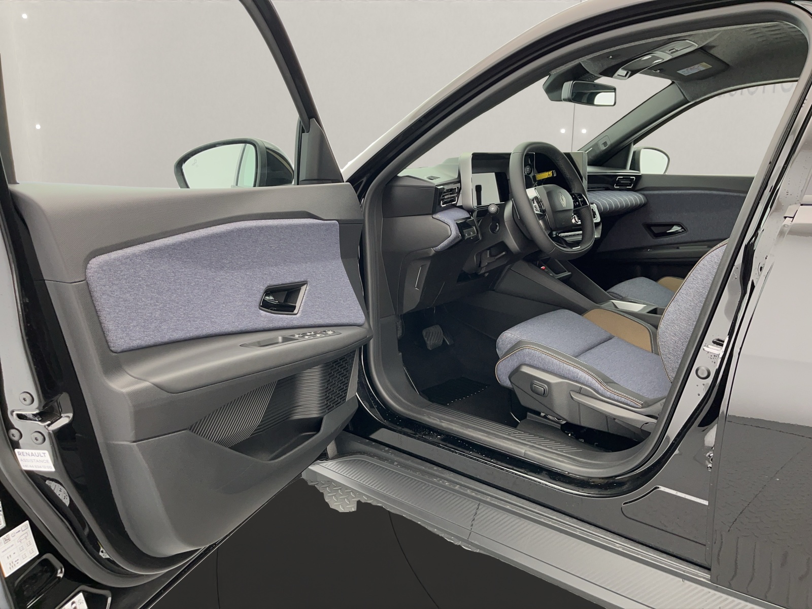 RENAULT R5 E-Tech Comfort Range techno-image-6