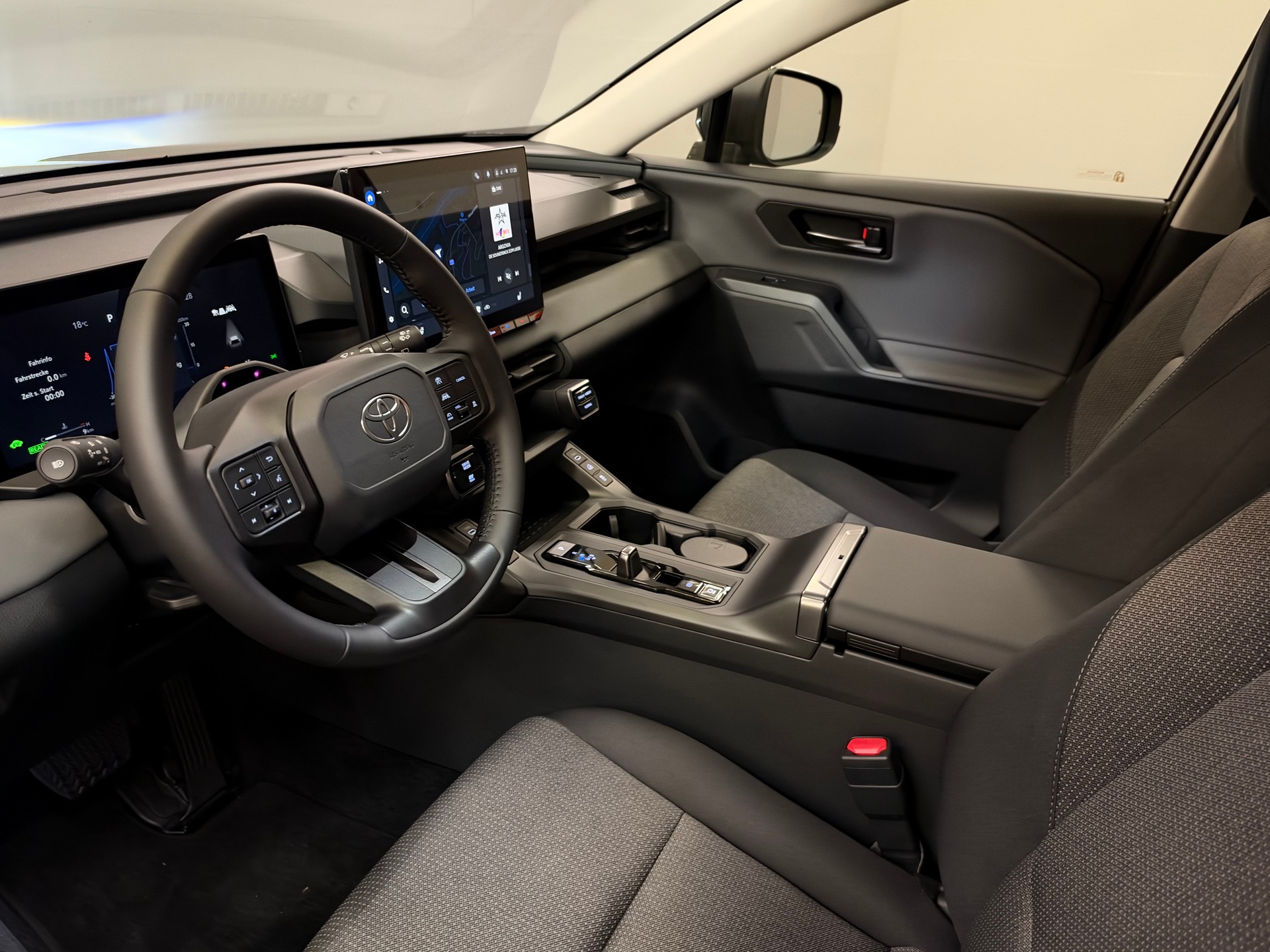 TOYOTA RAV-4 2.5 HSD Trend e-CVT AWD-image-14