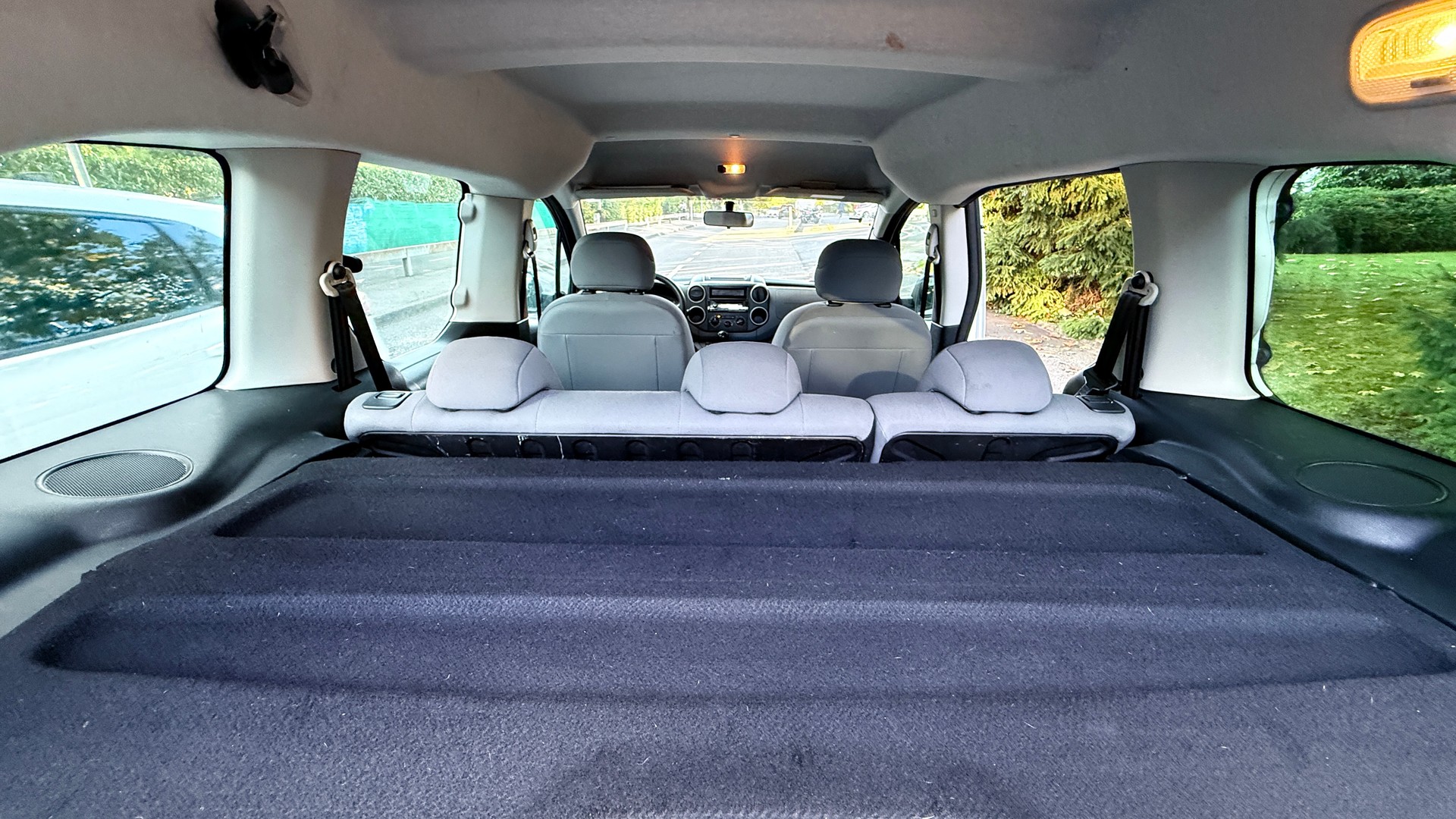 PEUGEOT Partner 1.6 Access-image-8