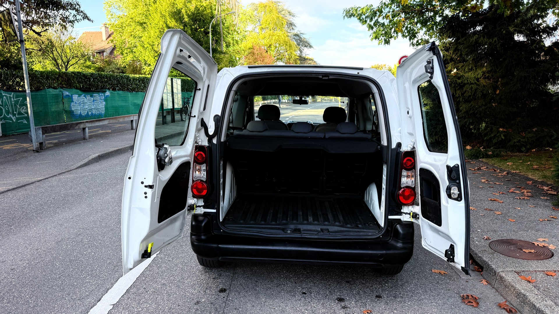 PEUGEOT Partner 1.6 Access-image-6