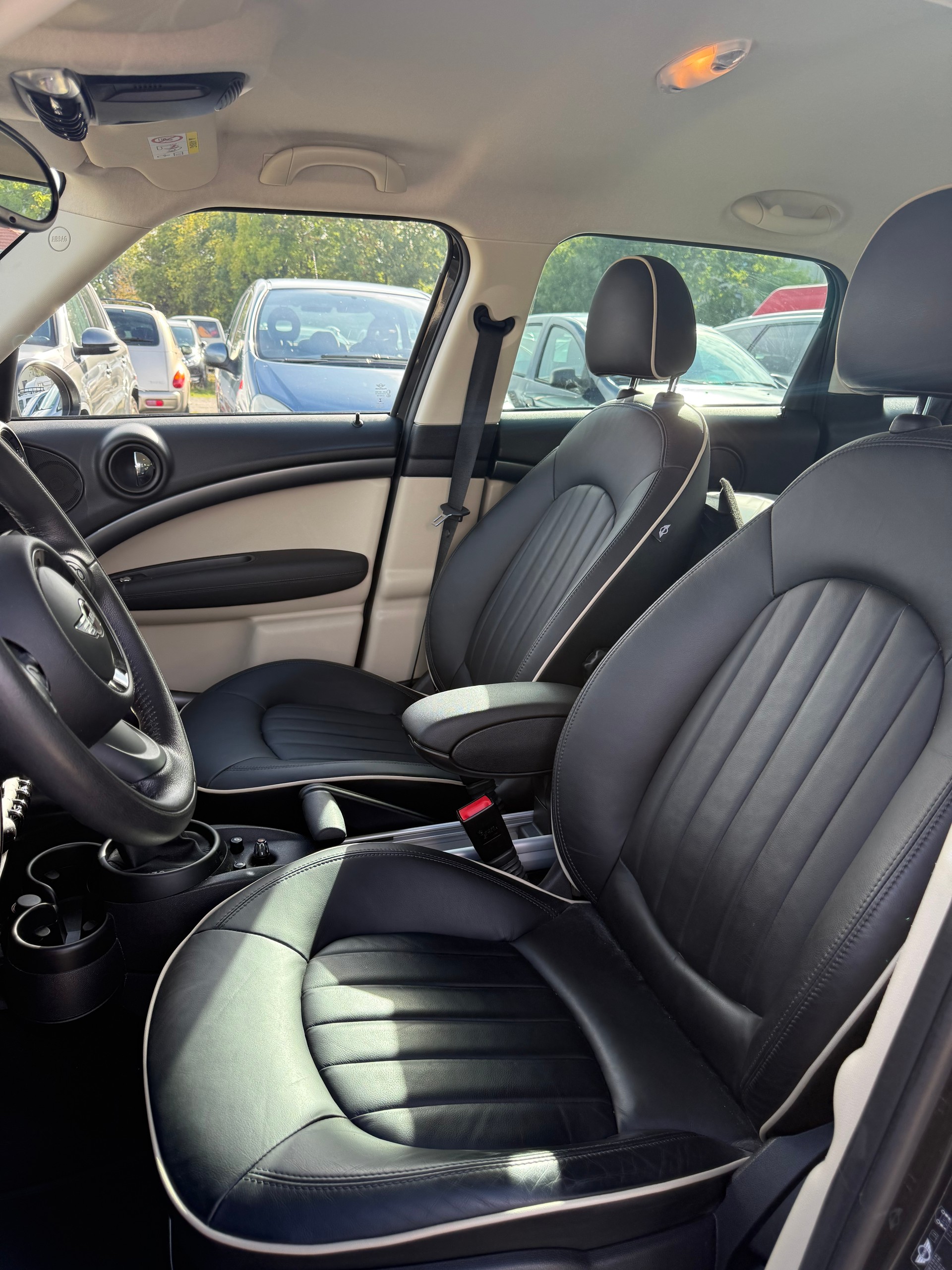 MINI Countryman Cooper S ALL4 by Burton Steptronic-image-7