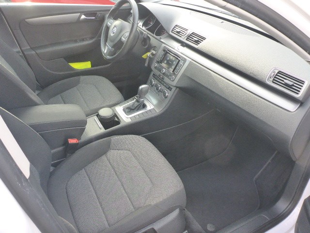VW Passat Variant 1.4 EcoFuel Comfortline DSG-image-7