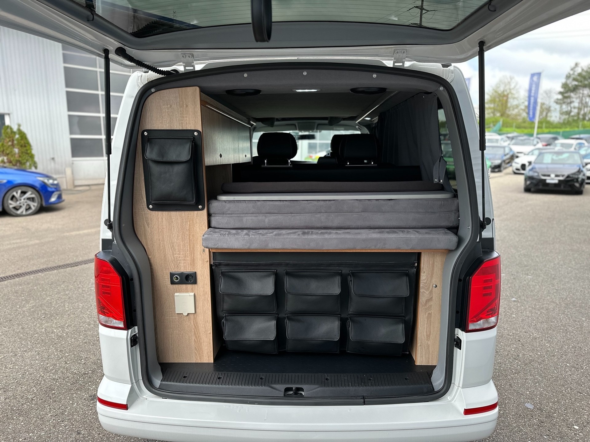 VW T6.1 California 2.0 TDI Coast “LANGVERSION“-image-19