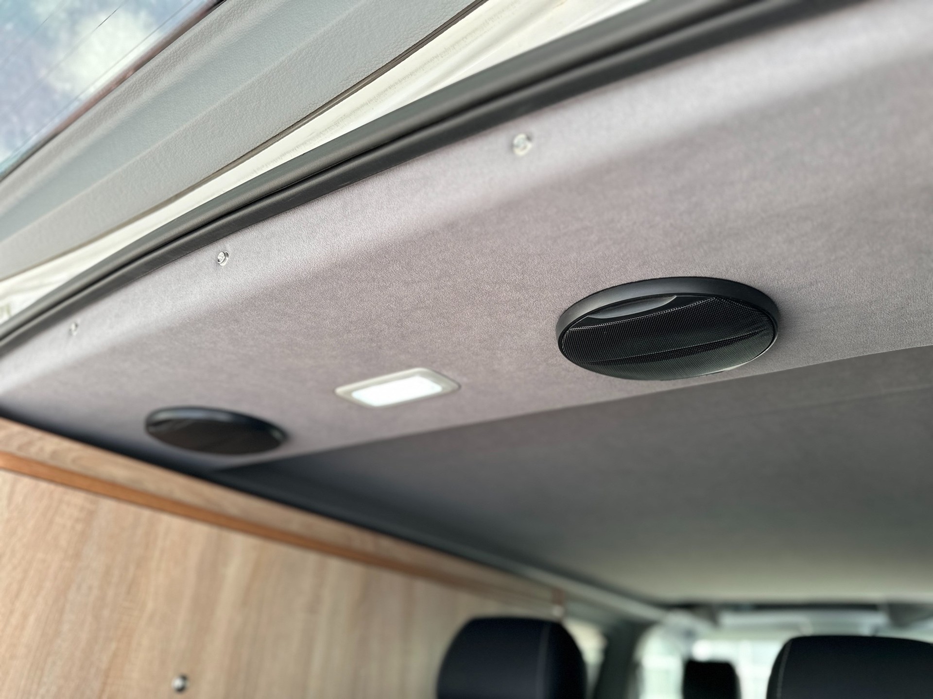 VW T6.1 California 2.0 TDI Coast “LANGVERSION“-image-6