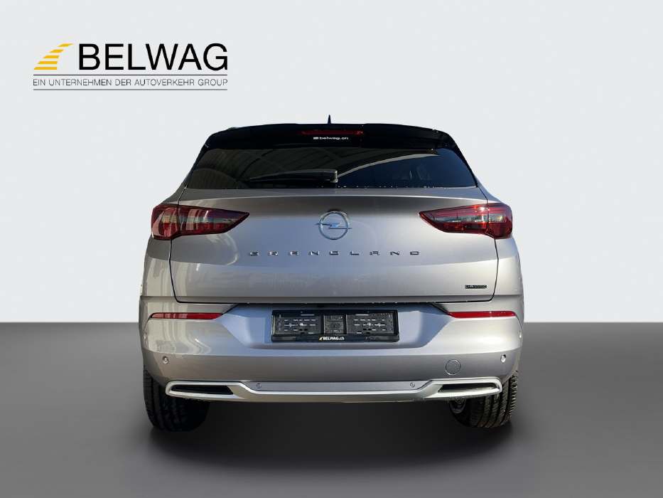 OPEL Grandland 1.6T/225 Elegance Hybrid-image-3