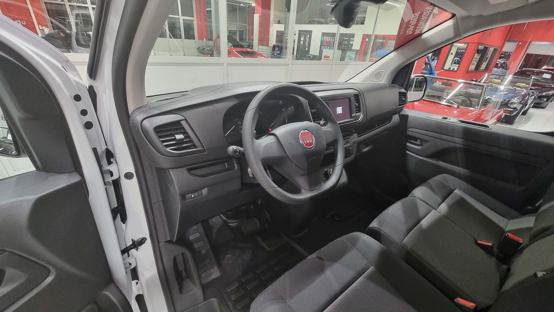 FIAT Scudo Kaw. L3 2.0 Multijet 145 Business Worker-image-14