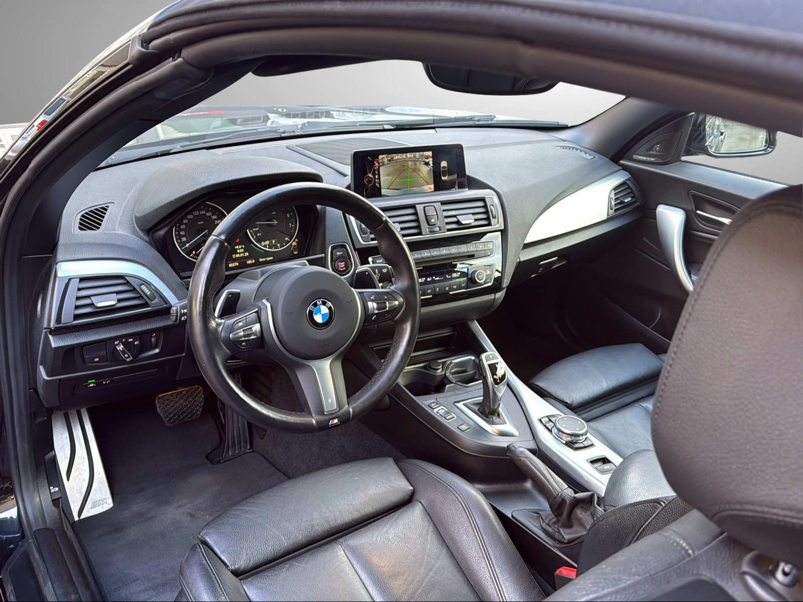 BMW M235i-image-7