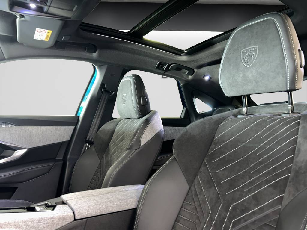 PEUGEOT 3008 73kWh GT-image-9