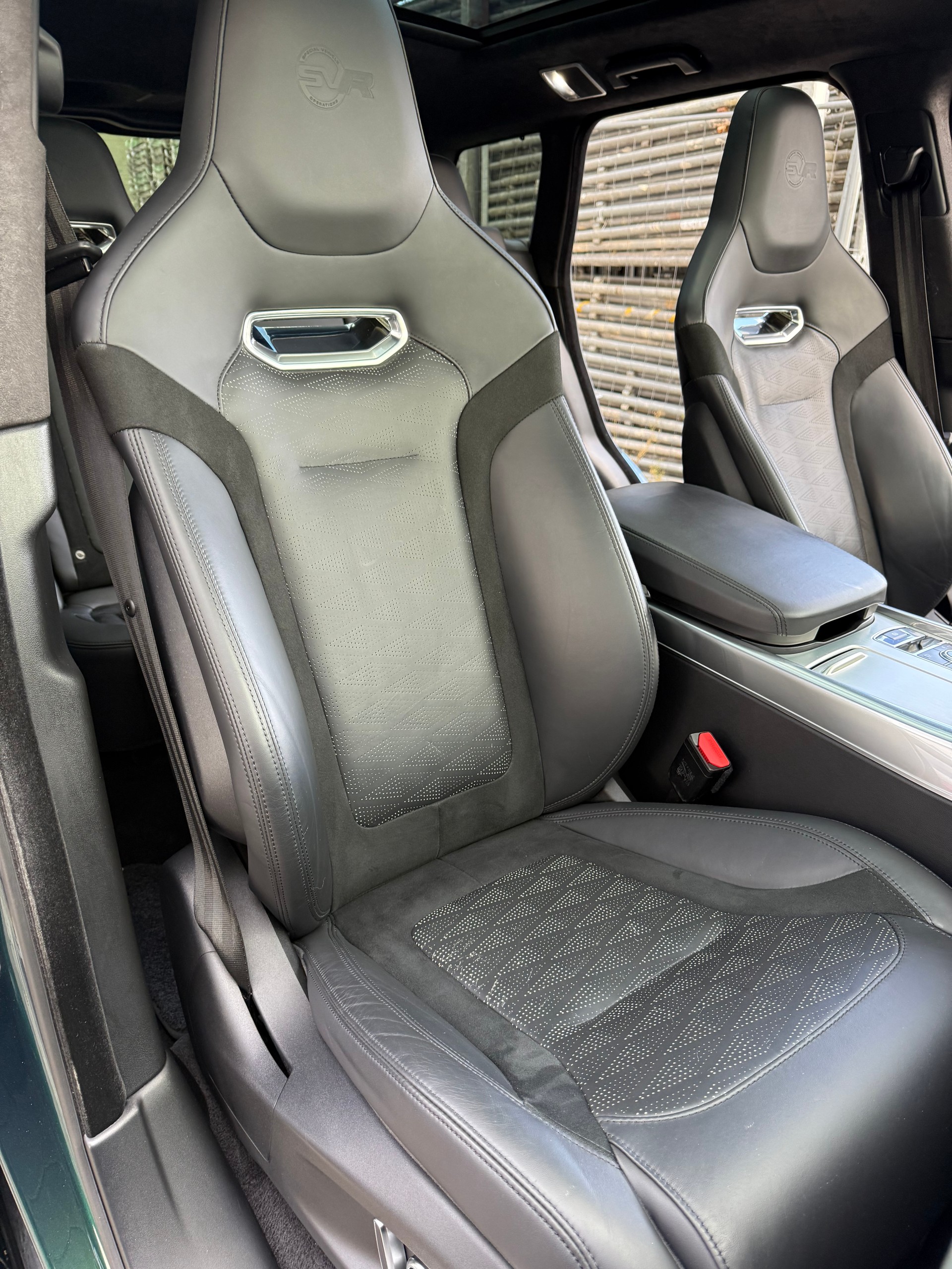 LAND ROVER Range Rover Sport 5.0 V8 S/C SVR Automatic-image-11