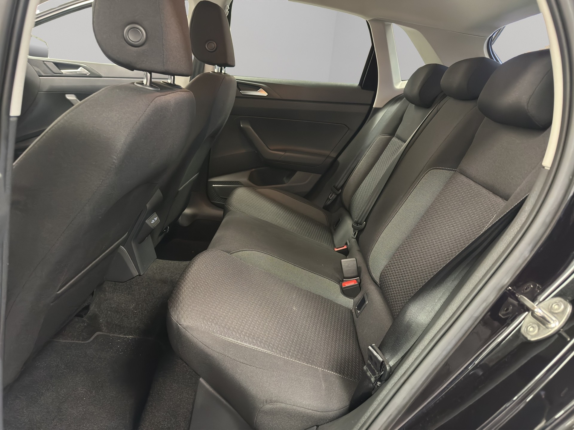 VW Polo 1.0 TSI Life DSG-image-10
