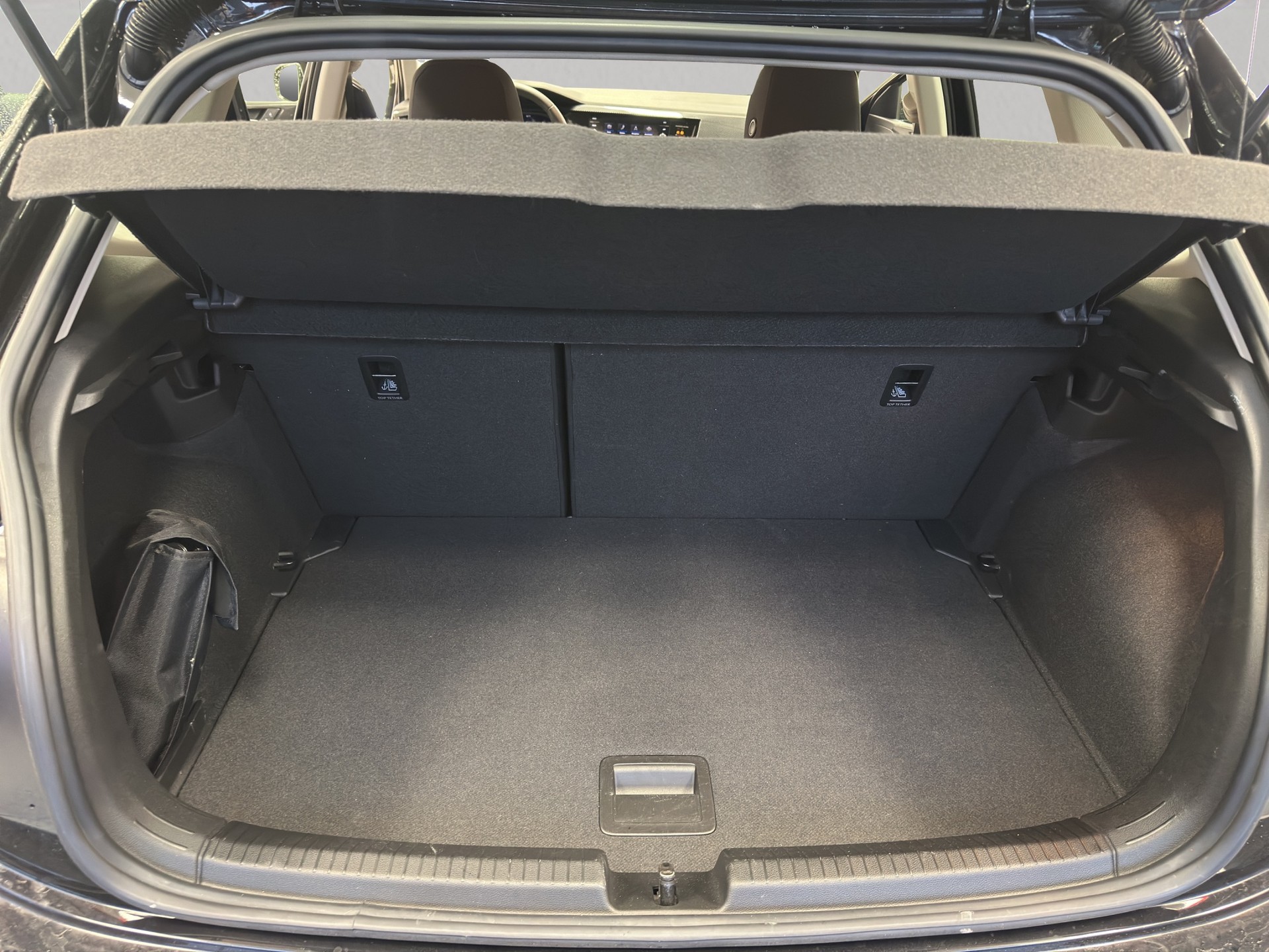VW Polo 1.0 TSI Life DSG-image-15