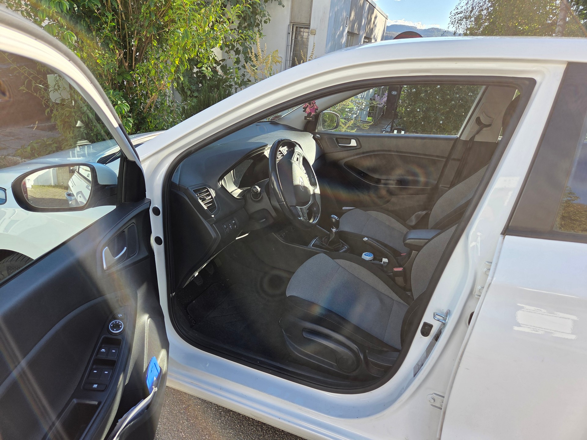 BMW 1.2 Amplia-image-3
