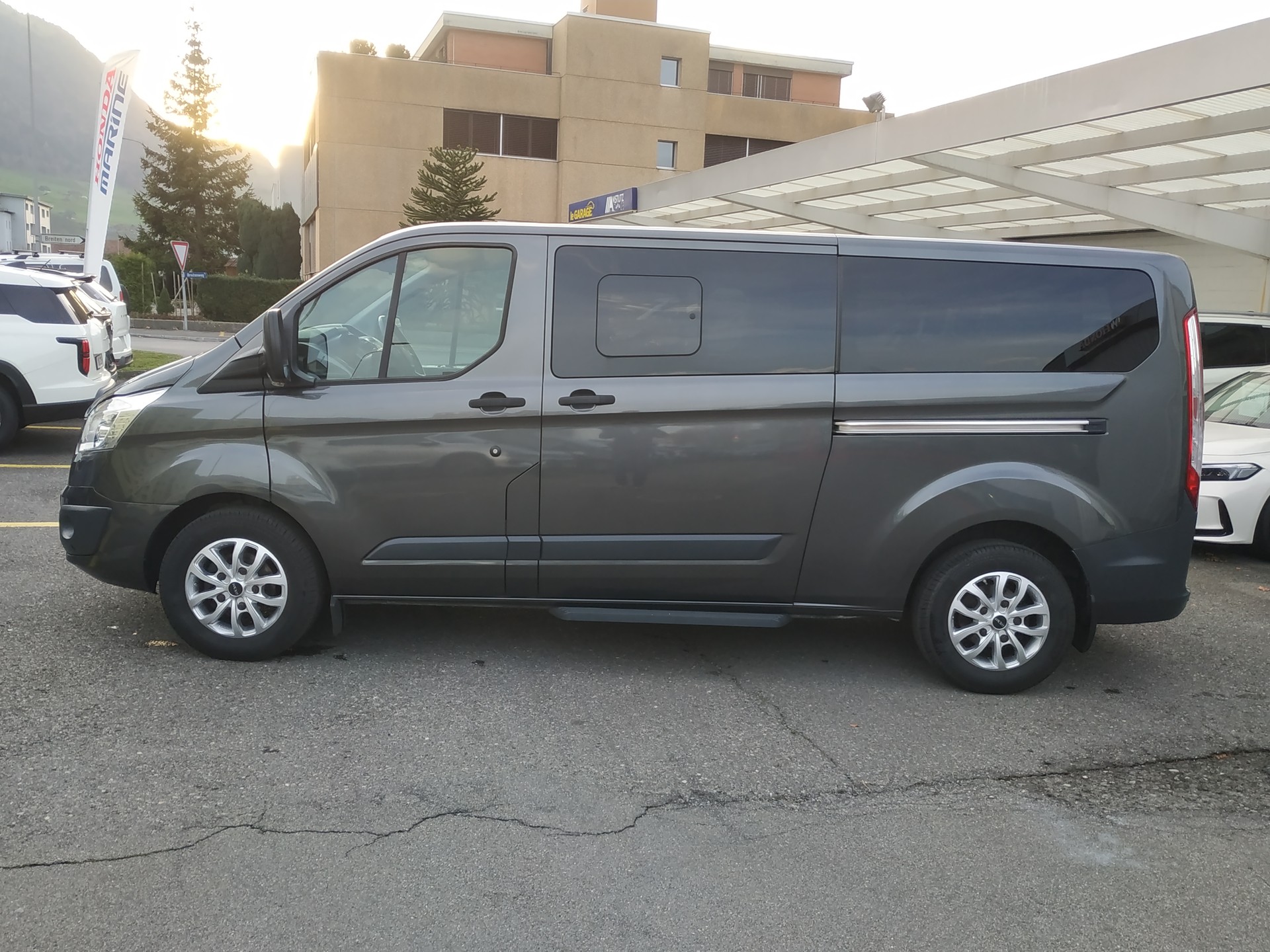 FORD Tourneo Custom 310 L2H1 Trend-image-6
