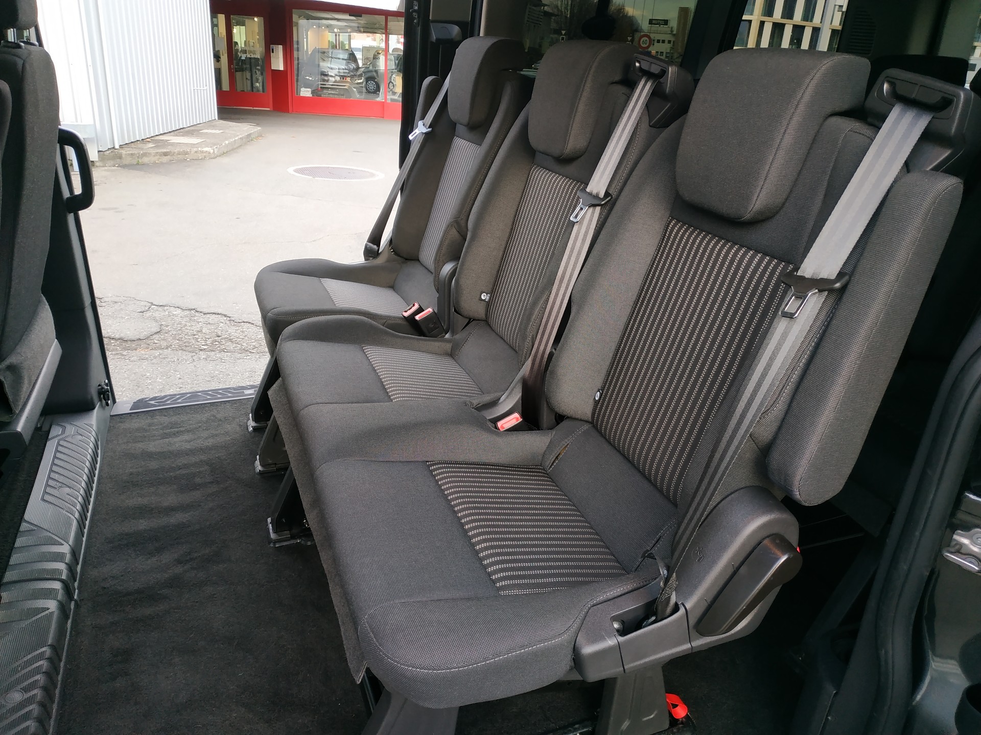 FORD Tourneo Custom 310 L2H1 Trend-image-15