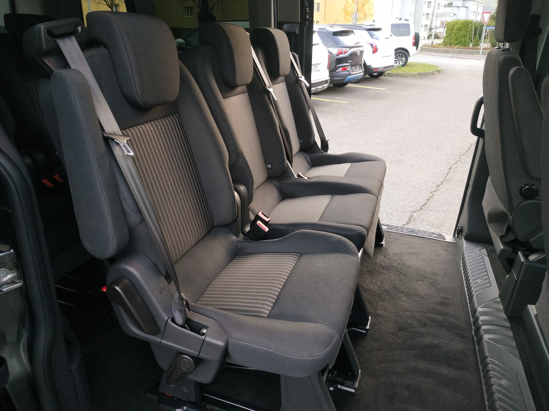 FORD Tourneo Custom 310 L2H1 Trend-image-17