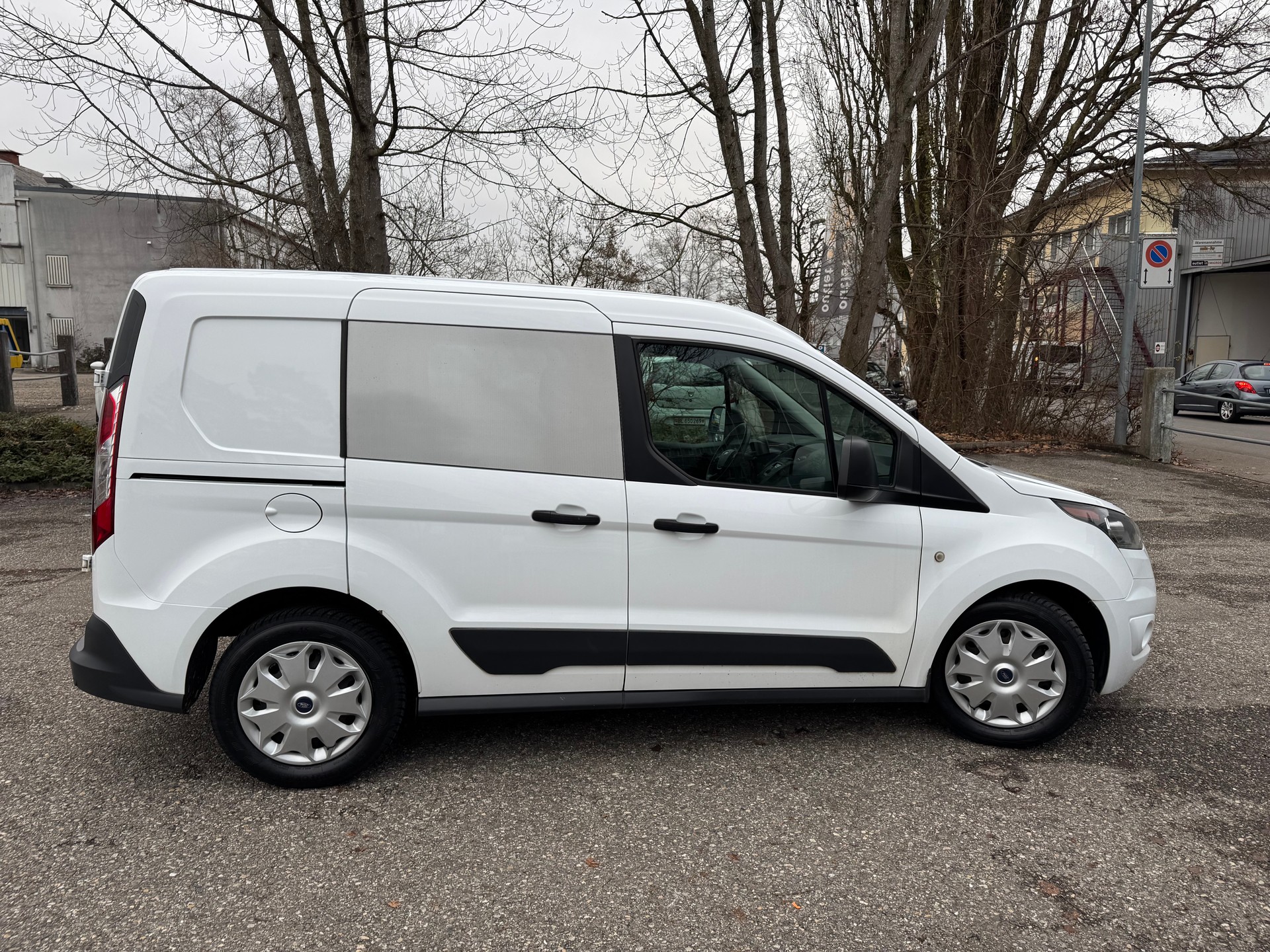 FORD Transit Connect Van T200 1.0 EcoBoost Trend * 03x Sitzplätze ** Klimaanlage ** PDC H ** 02x Airbeg * Frisch Ab MFK-image-8