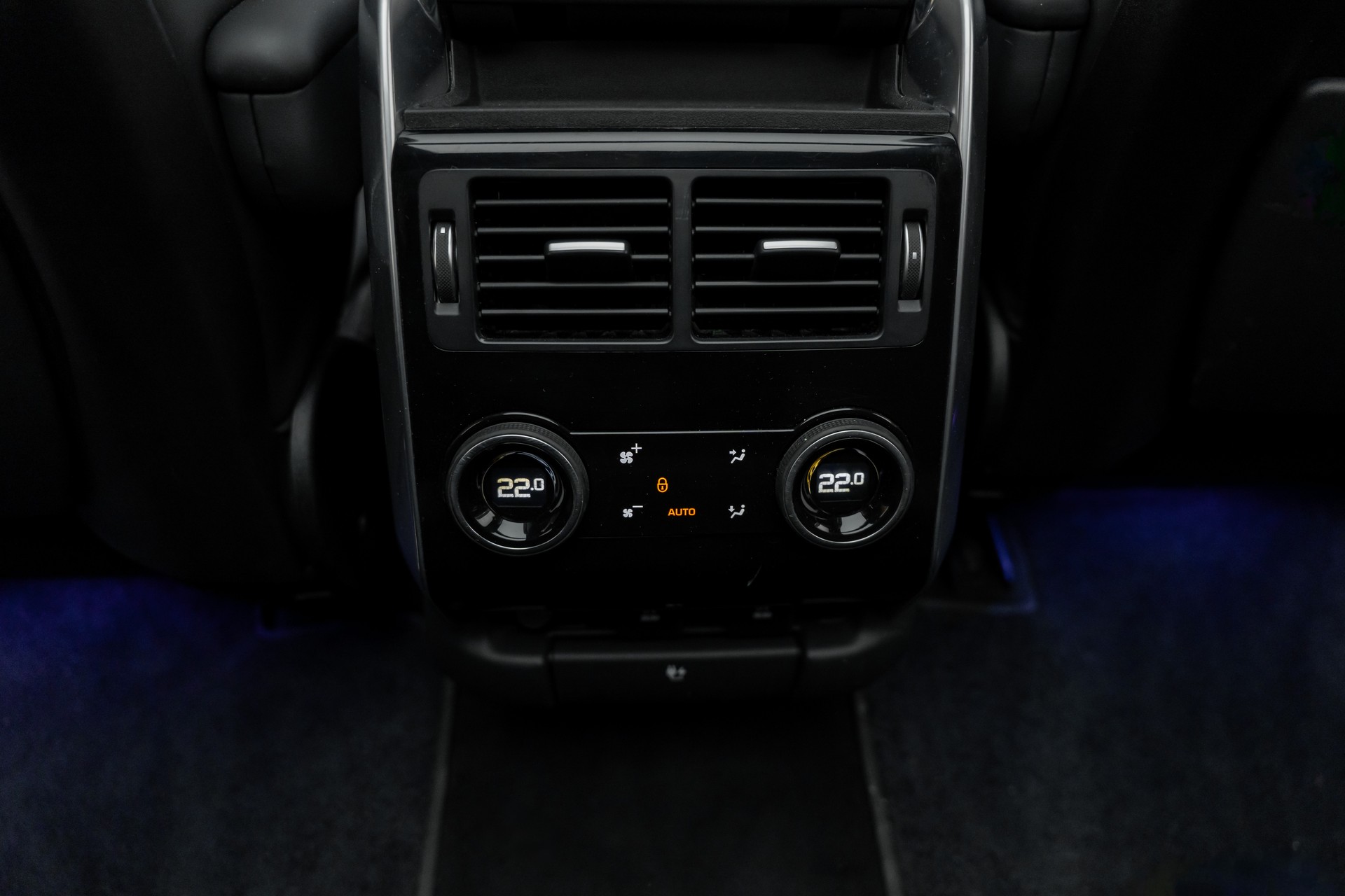 LAND ROVER Range Rover Sport 3.0 SDV6 HSE Automatic-image-7