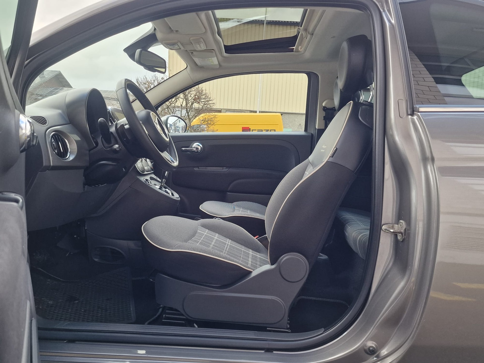 FIAT 500 0.9 Twinair Mirror Dualogic-image-7