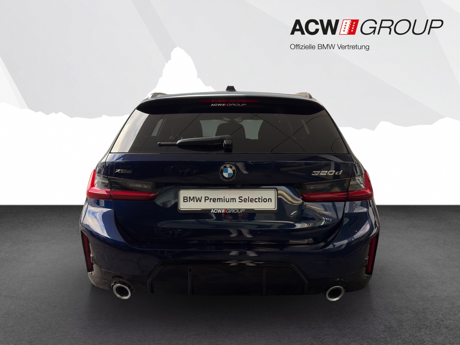 BMW 320d xDrive Touring-showroom-element-3