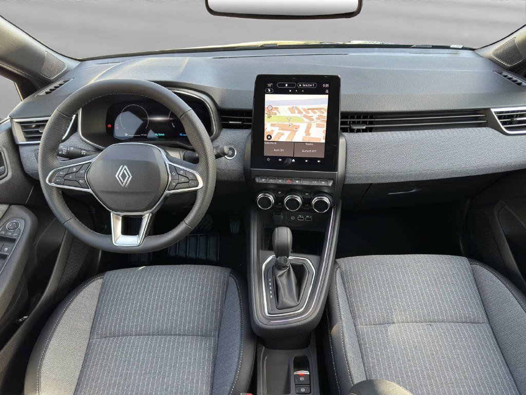 RENAULT Clio 1.6 E-Tech techno-image-4
